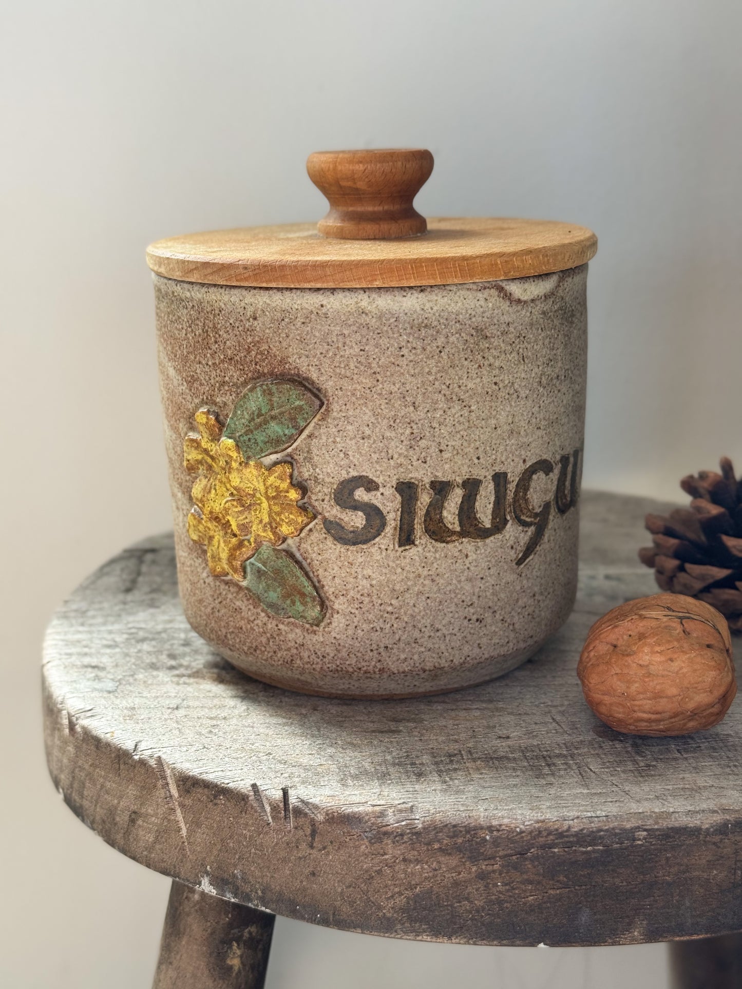 Vintage Welsh Studio Pottery Siwgwr / Sugar Jar by Tregaron Pottery
