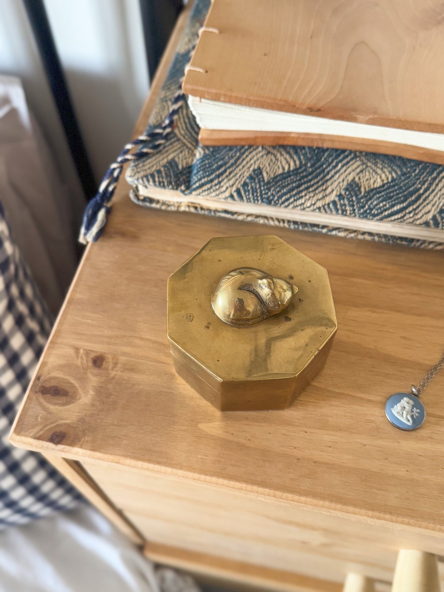 Vintage Solid Brass ‘Sleeping Kitten’ Jewellery Box • Trinket Box