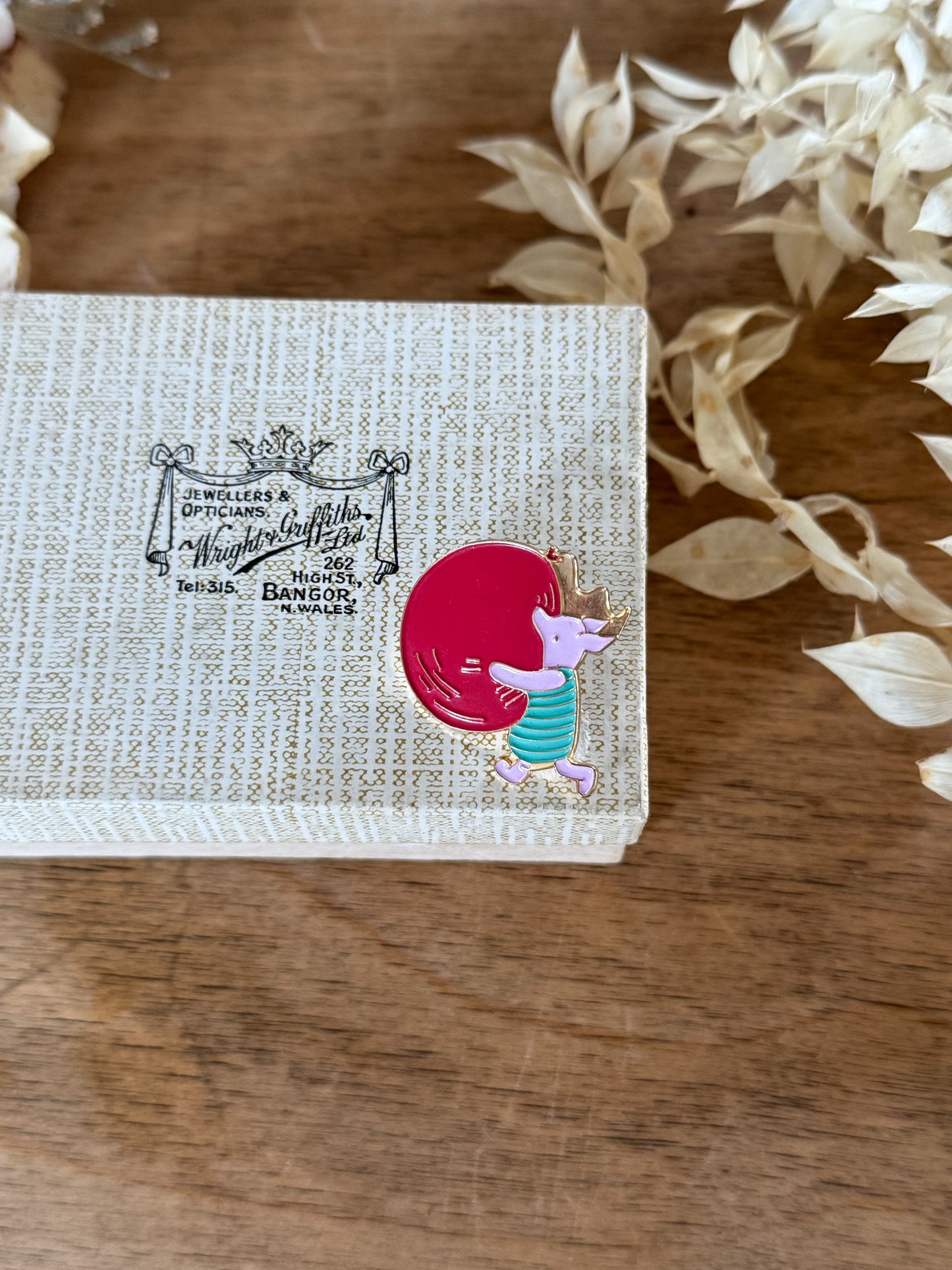Vintage Disney Winnie The Pooh Enamel Pin Badge ‘Piglet with a Balloon’