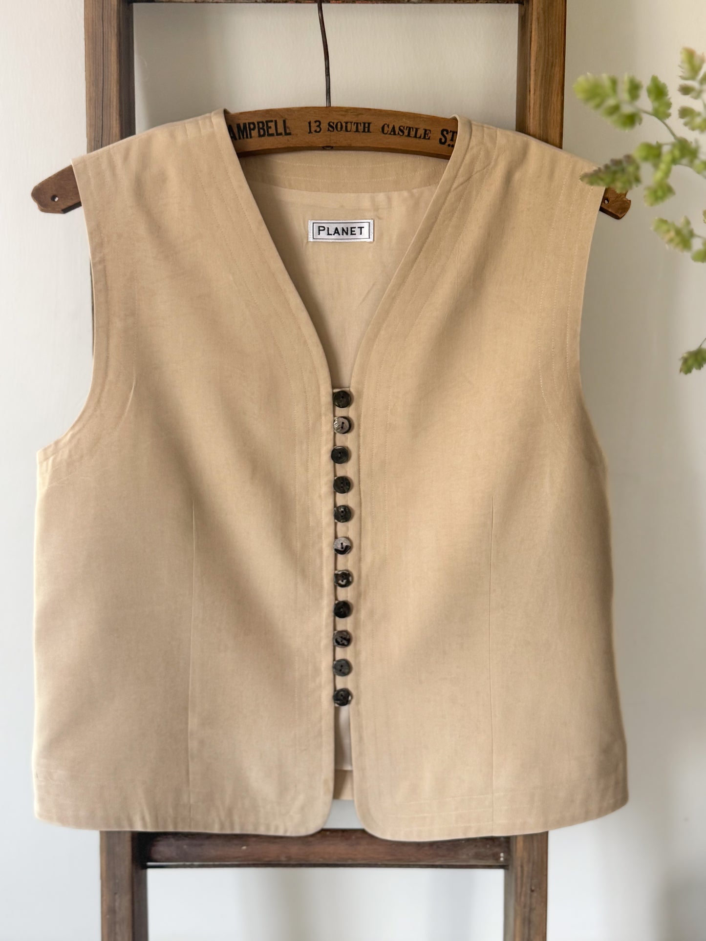Vintage 100% Silk Waistcoat by PLANET – Size 14