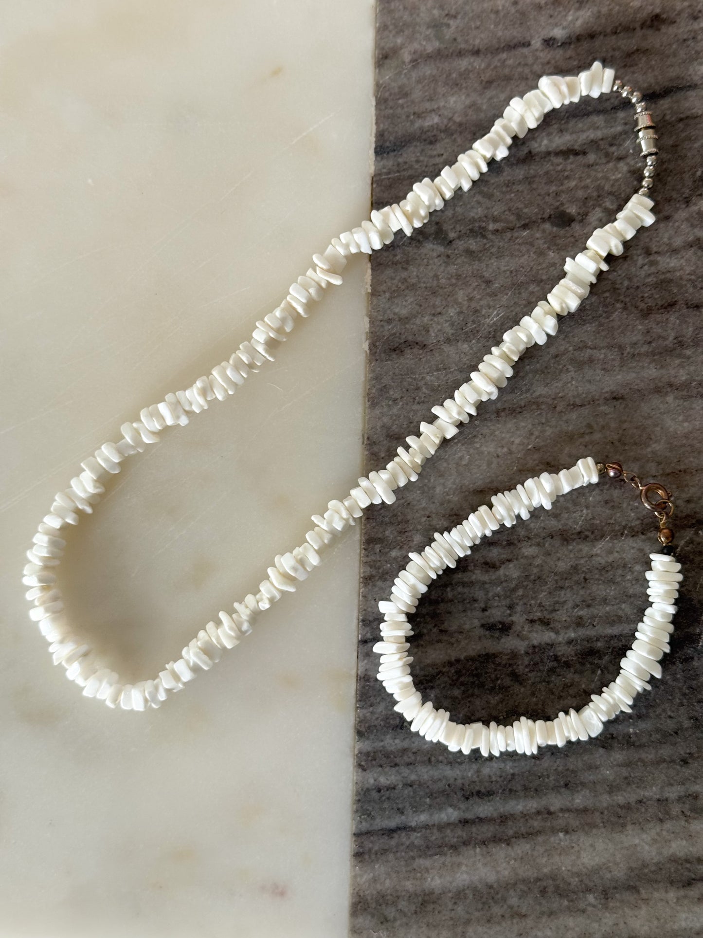 Vintage Shell Necklace & Bracelet Set