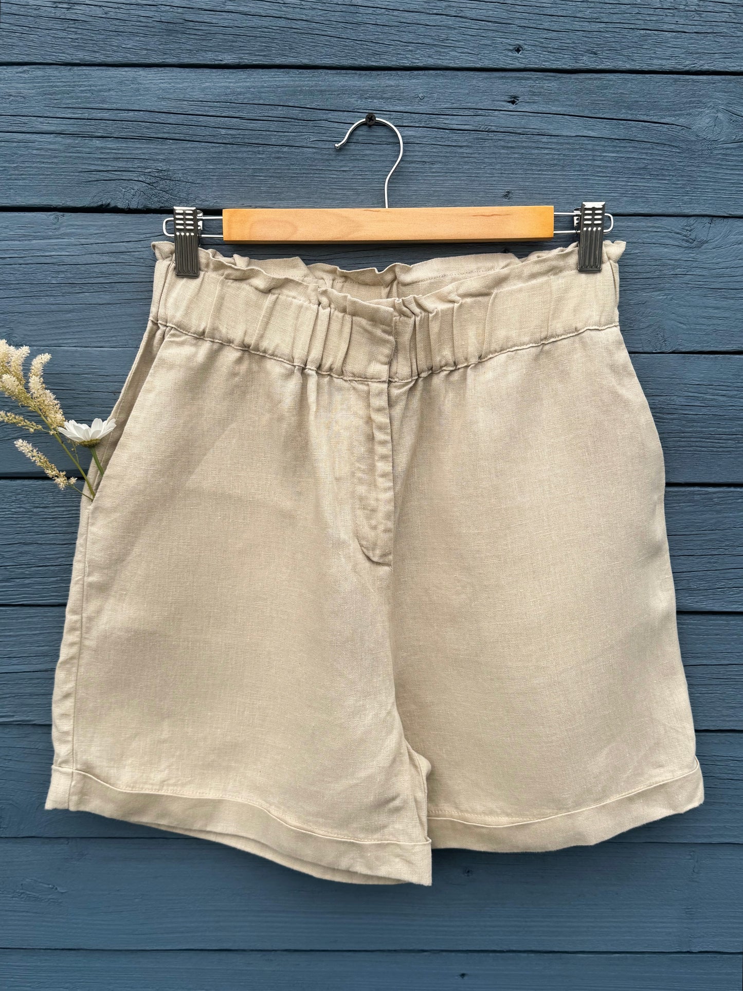 Albaray 100% Linen High Waisted Shorts – Size 10
