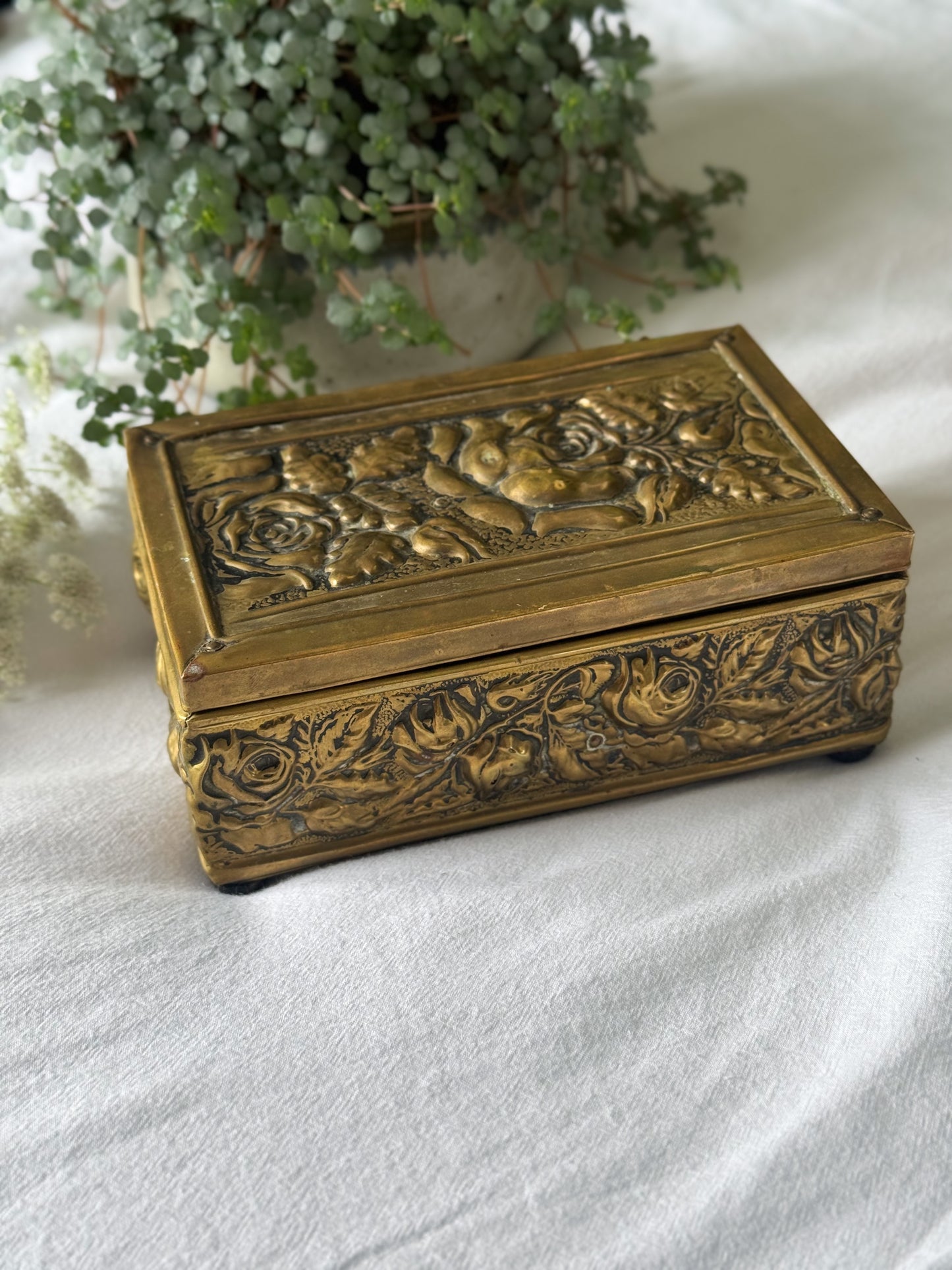 Handmade Antique Arts & Crafts Brass and Wood Box – Embossed Roses Design
