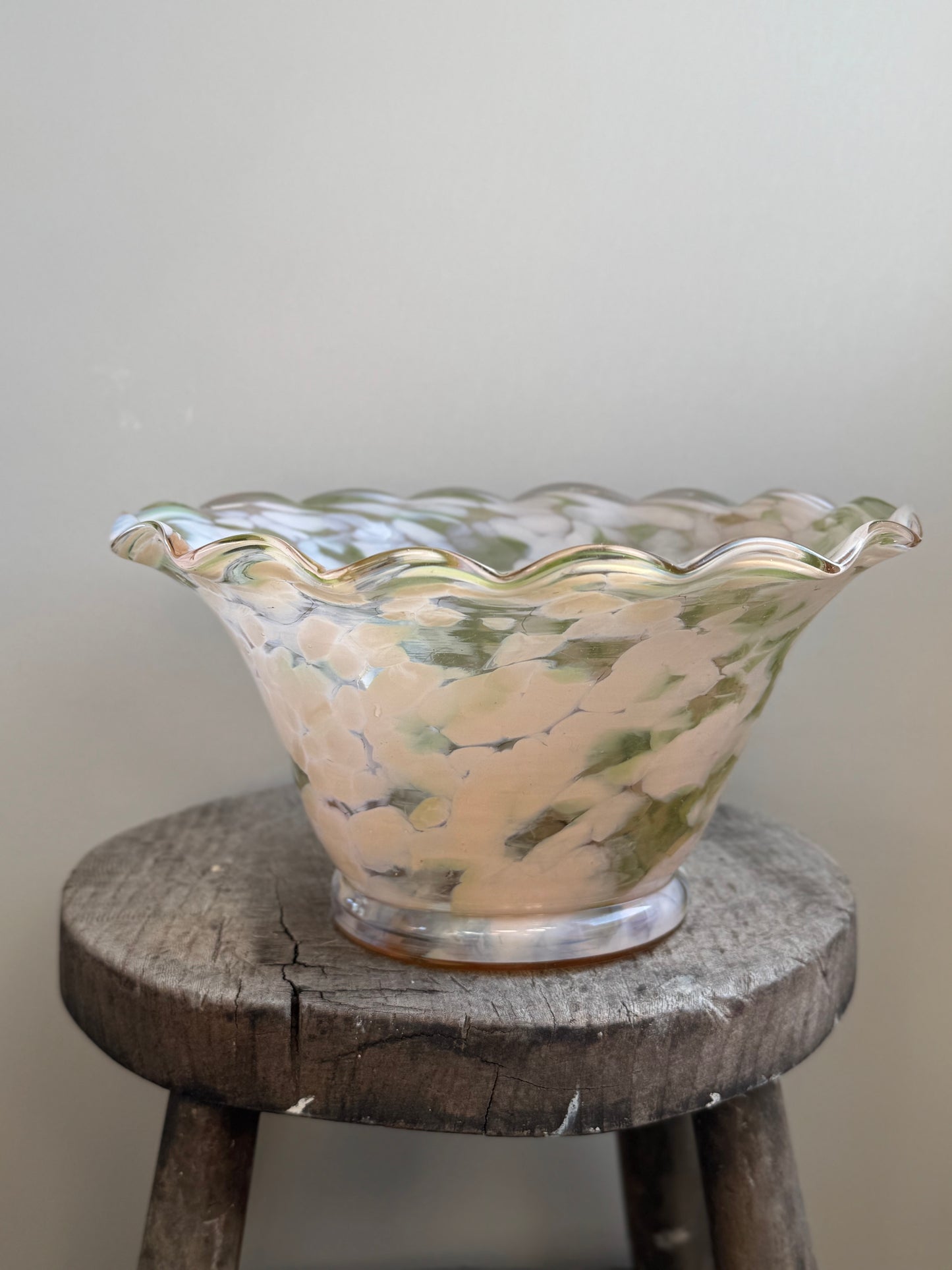 Vintage Handblown Art Glass Pastel Pink Spatter Glass Scalloped Bowl