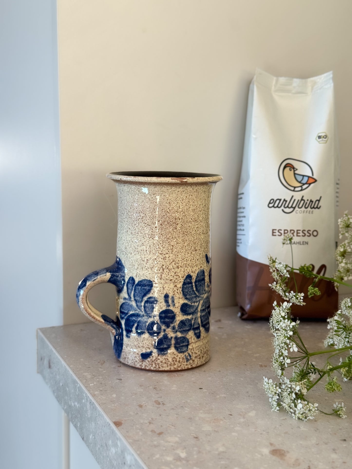 German Studio Pottery Mug – Hand-Painted Blue Florals, Charlottenburg