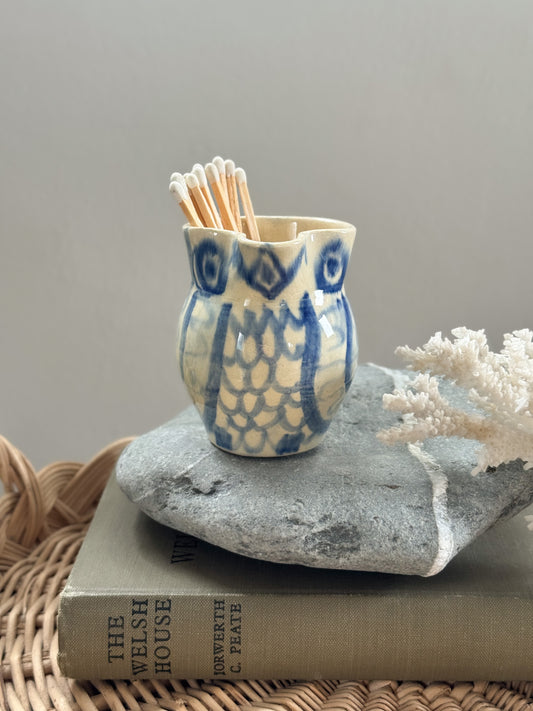 Very Rare Welsh Studio Pottery Owl Creamer by Steve Barkworth, Pen y Bonc Pottery, Amlwch