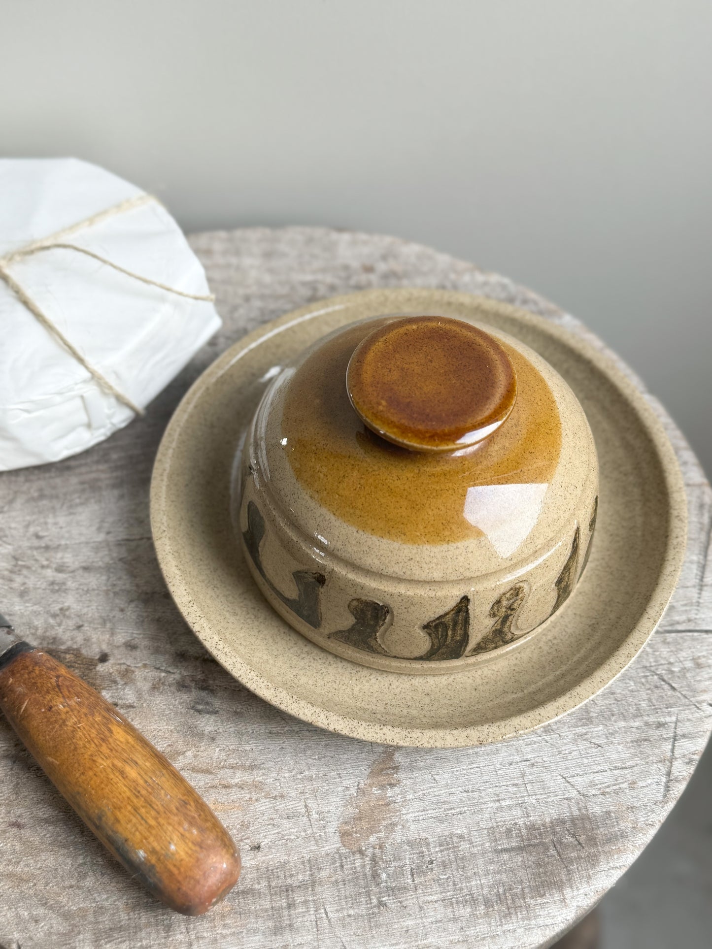 Vintage Welsh Studio Pottery ‘CAWS’ Cheese Dome Tregaron Pottery