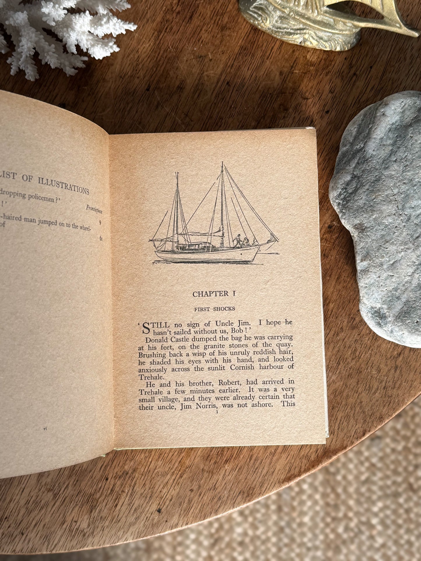 Piracy, Stephen Mogridge, 1961, Thomas Nelson and Sons Ltd.