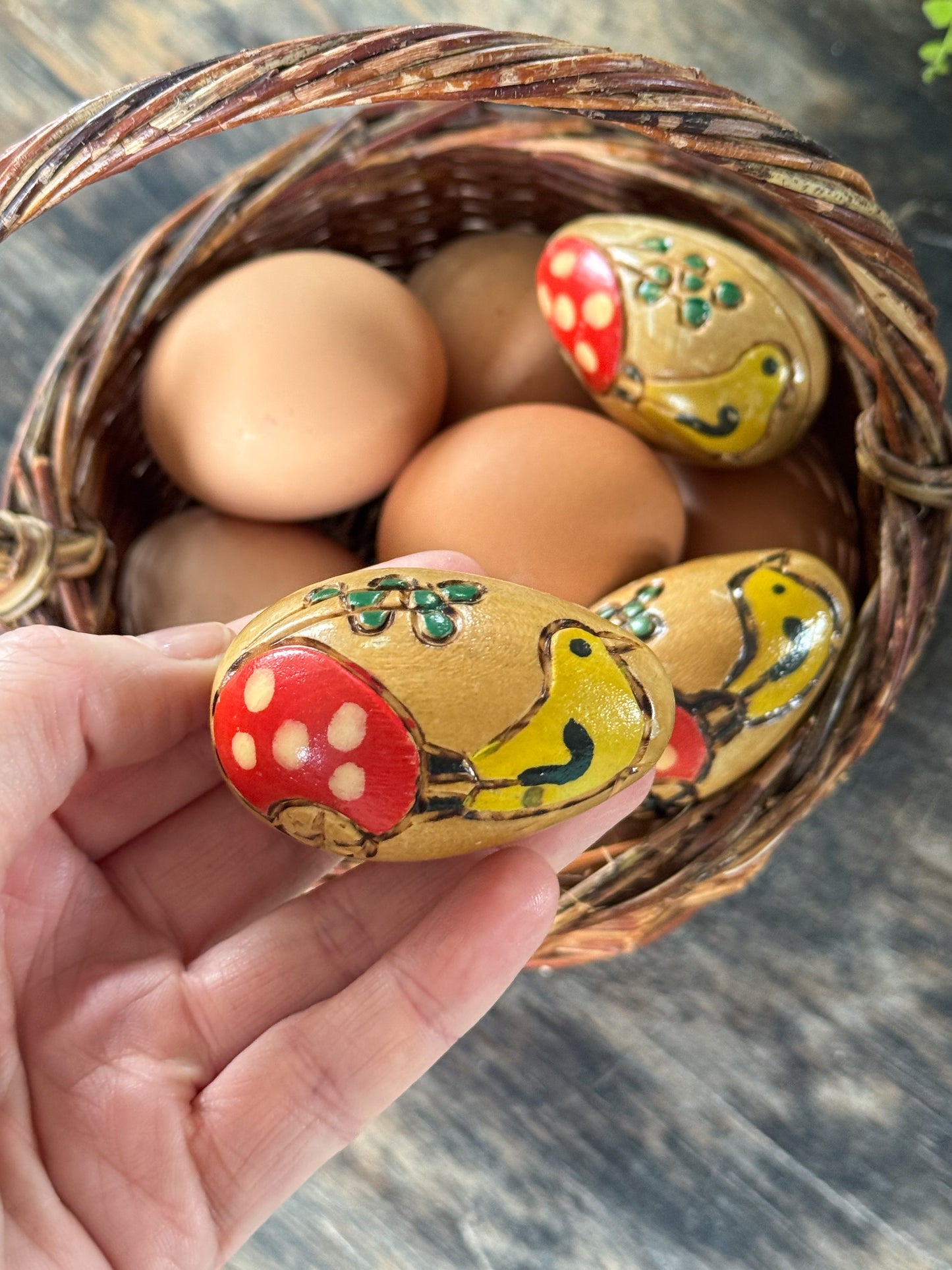 Vintage Hand-Carved Wooden ‘Baby Chick’ Easter Eggs • Set of 4