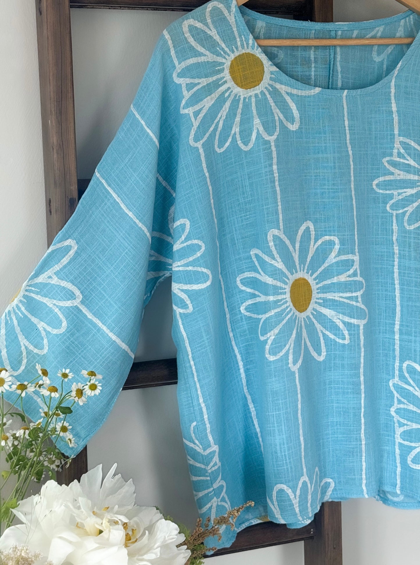 Vintage Italian Daisy Tunic, 100% Cotton, Size M