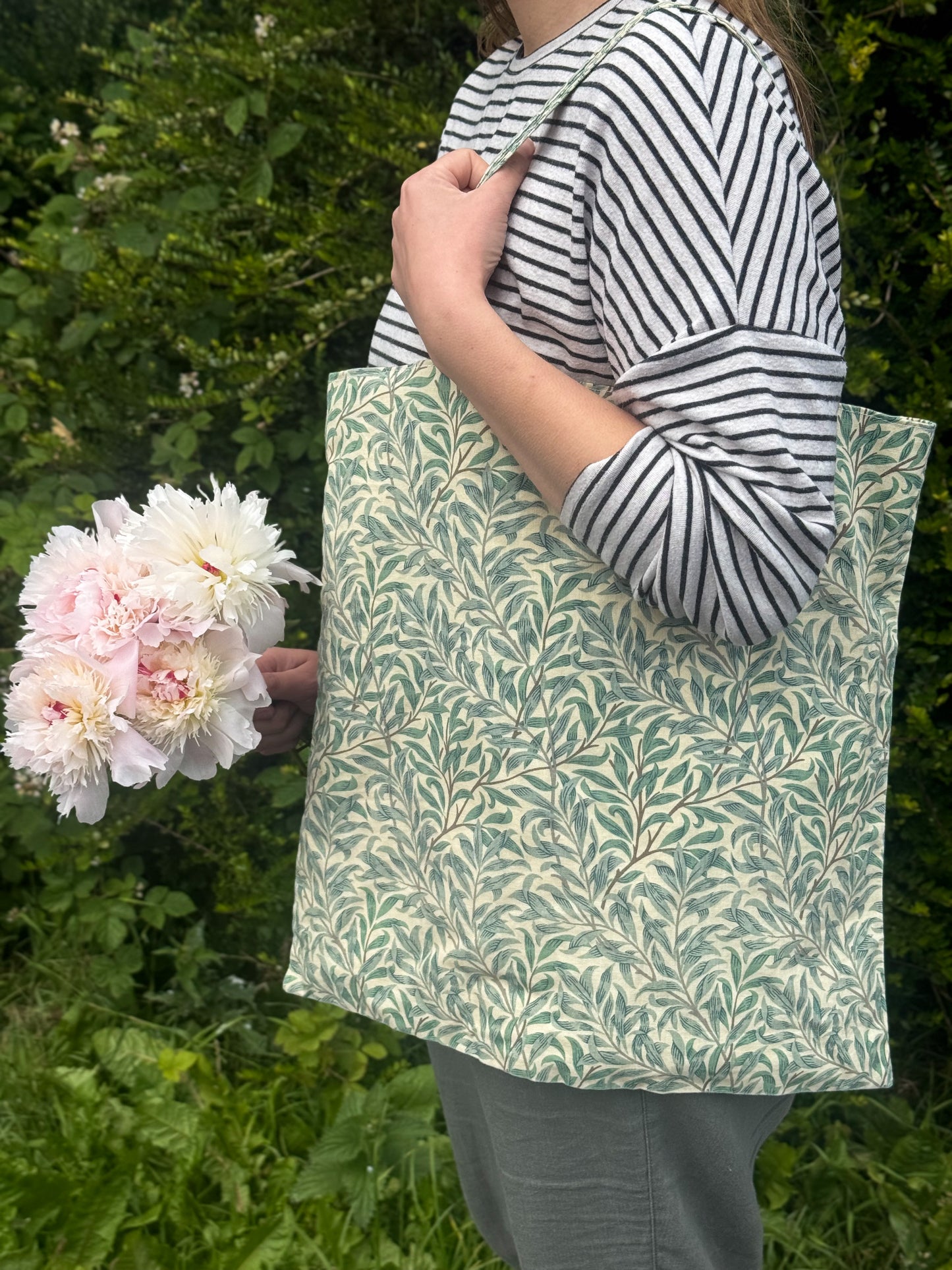 Handmade & Lined Cotton Tote Bag – Willow Bough, William Morris