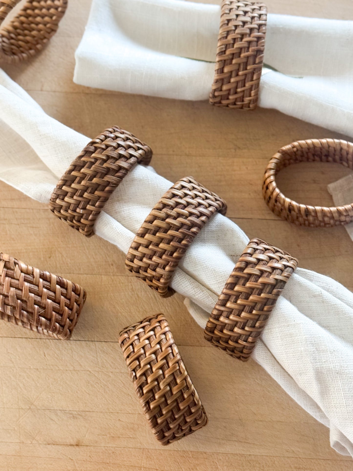 Vintage Handmade Wicker Napkin Rings • Set of 8
