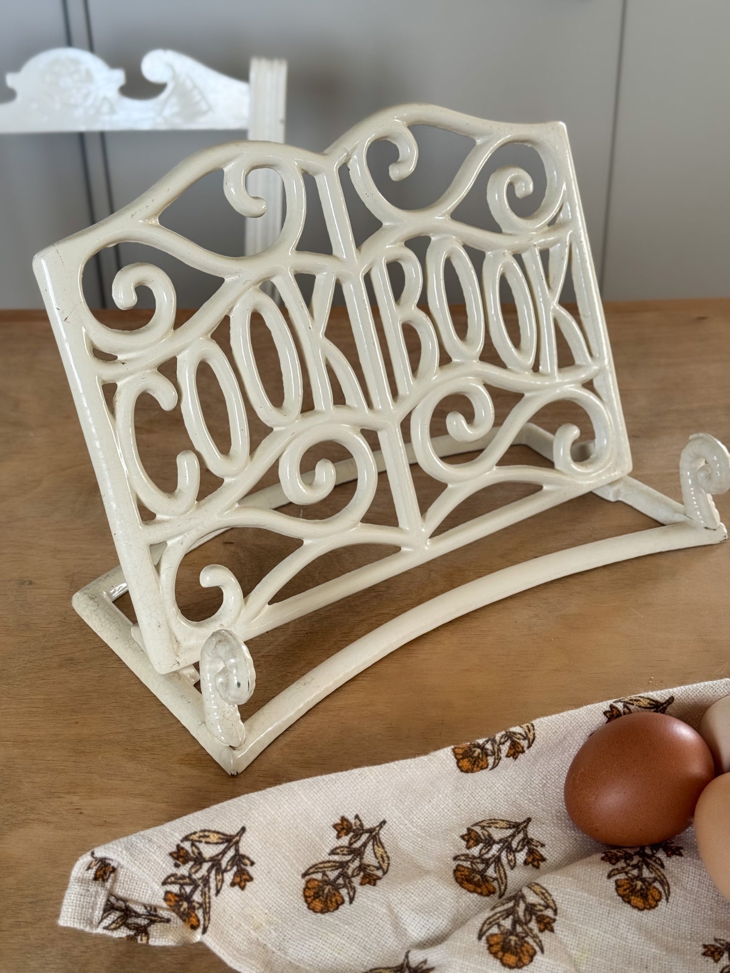 Vintage Cast Iron Cookbook Stand