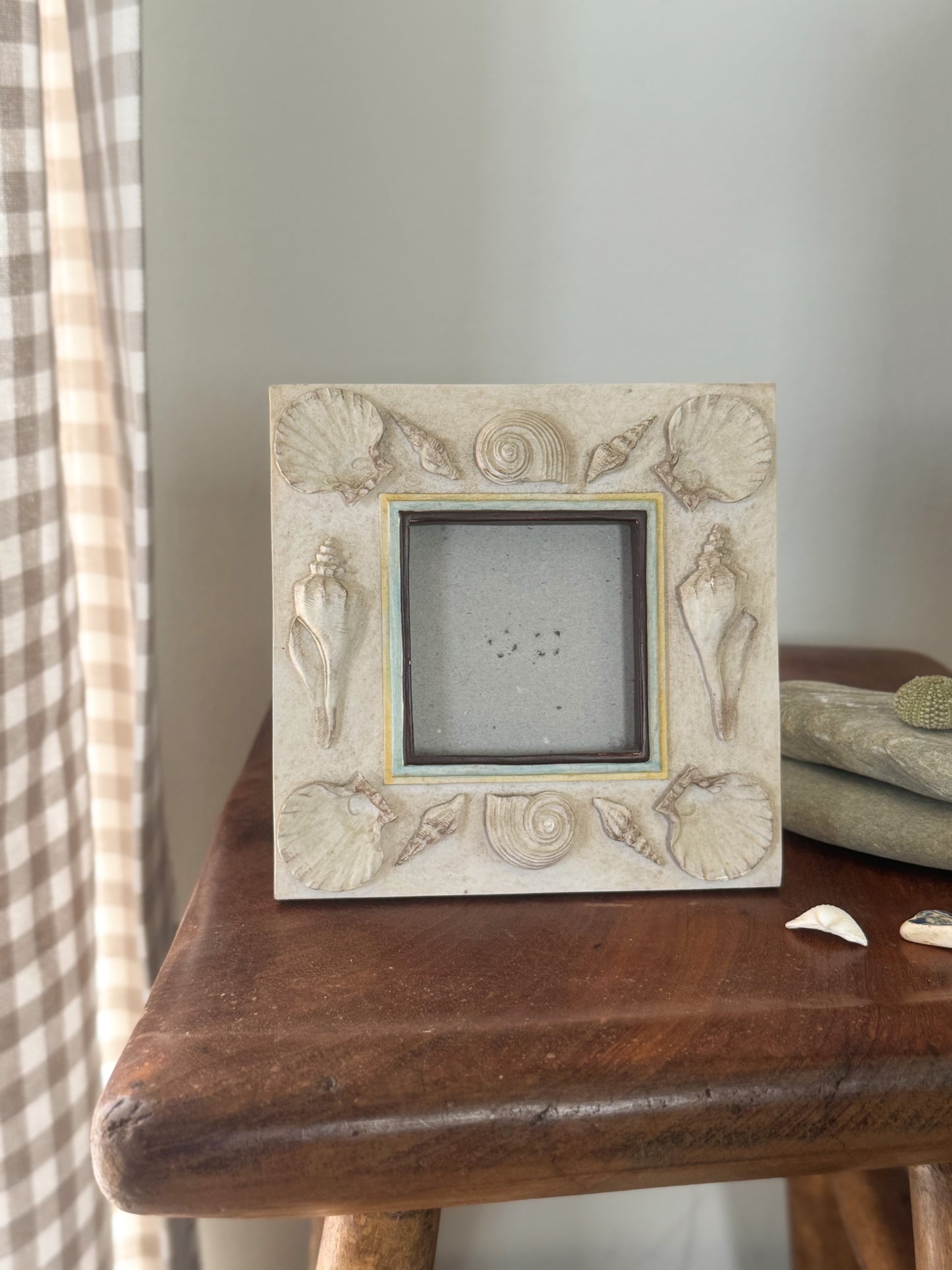 Vintage Ceramic Seashell Photo Frame