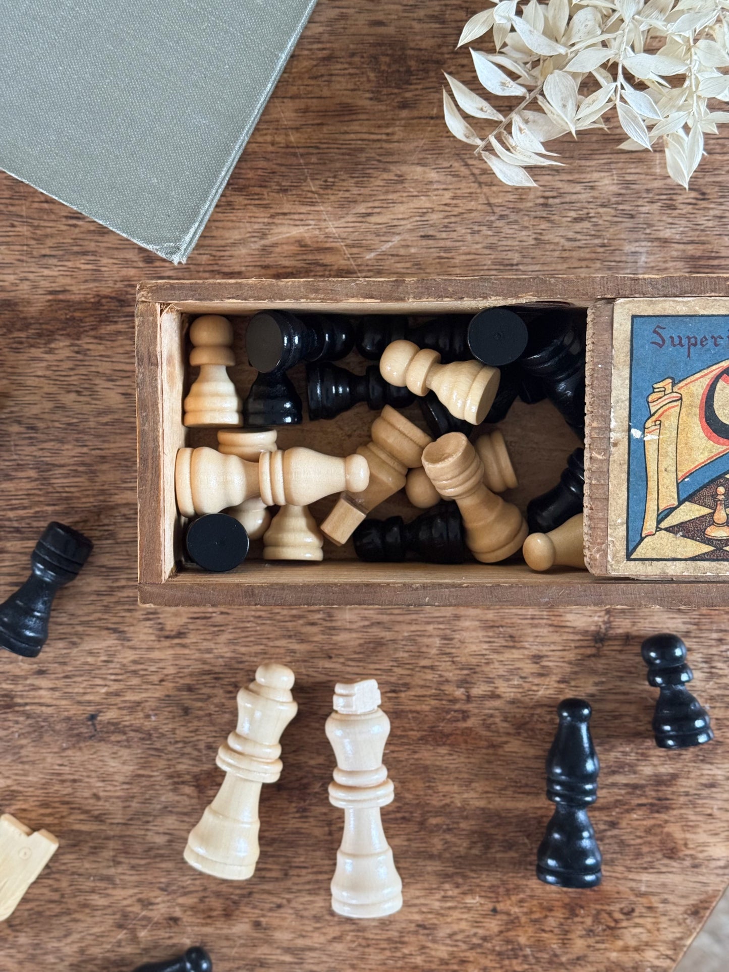 Vintage Wooden Chad Valley ‘Chessmen’ Chess Pieces in Wooden Box