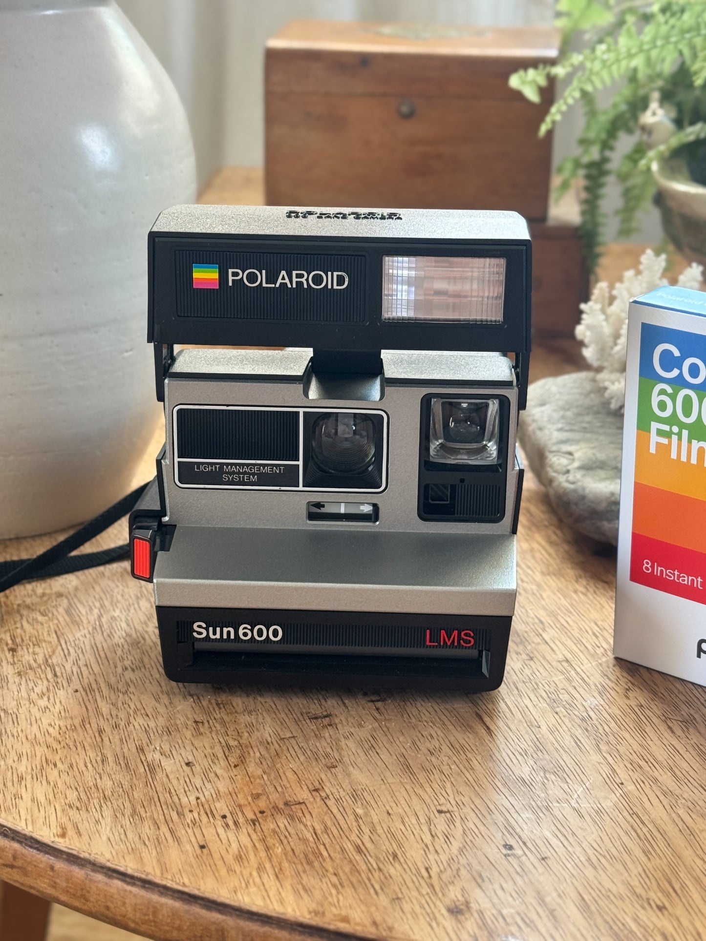 Vintage 1980s Polaroid Sun 600 LMS Instant Film Camera • Fully Working & Film Tested