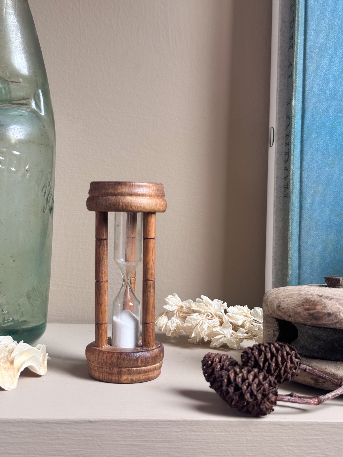 Vintage Wooden Sand Timer / Egg Timer