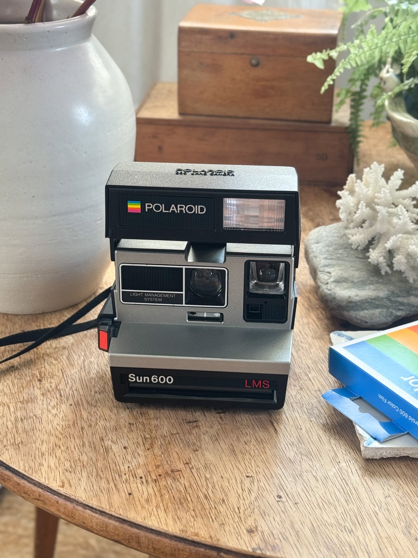 Vintage 1980s Polaroid Sun 600 LMS Instant Film Camera • Fully Working & Film Tested