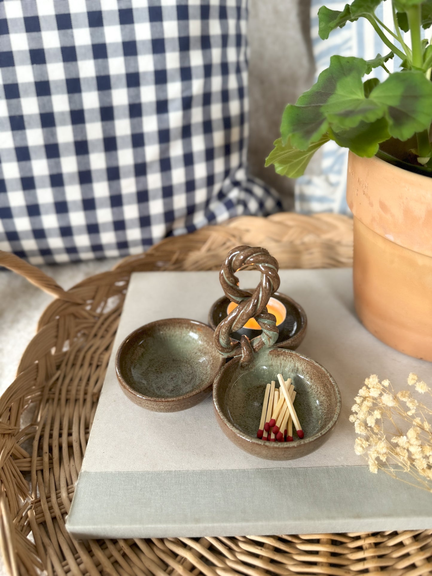 Studio Pottery Roped Handle Pinch Pot