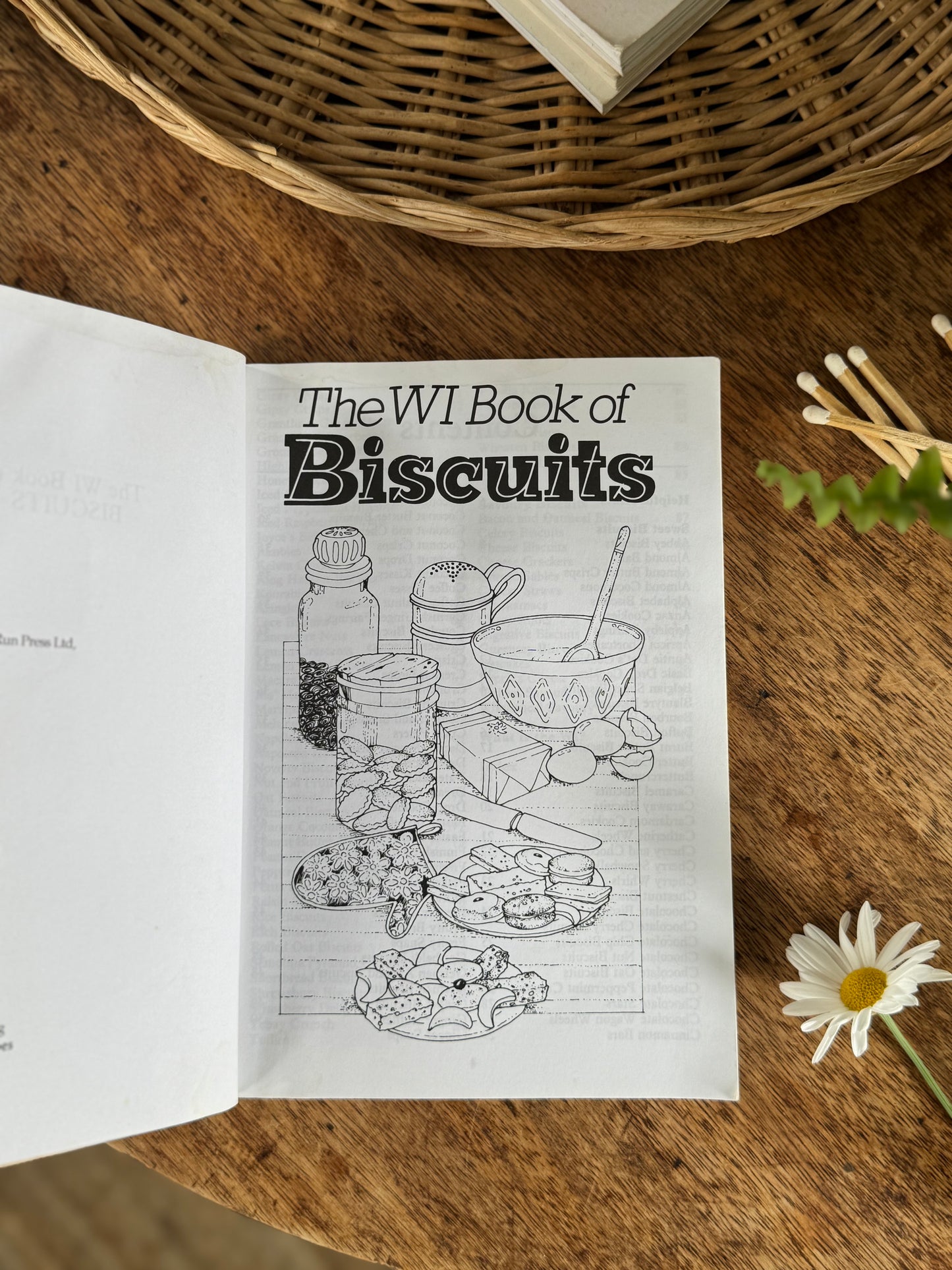 Vintage 1983 WI Book of Biscuits – Over 100 Tried and Tested Recipes