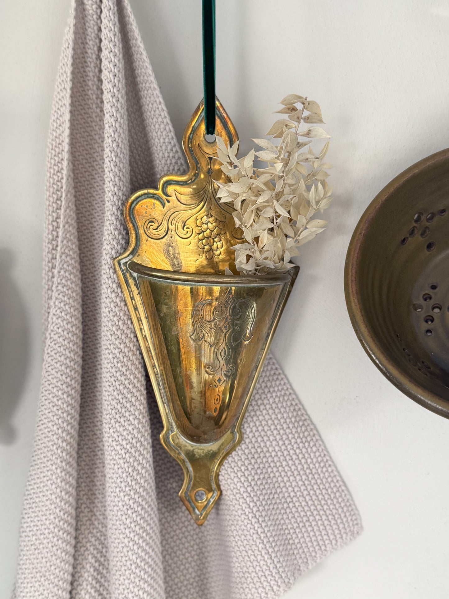 Antique Solid Brass ‘Grape Vine’ Wall Pocket