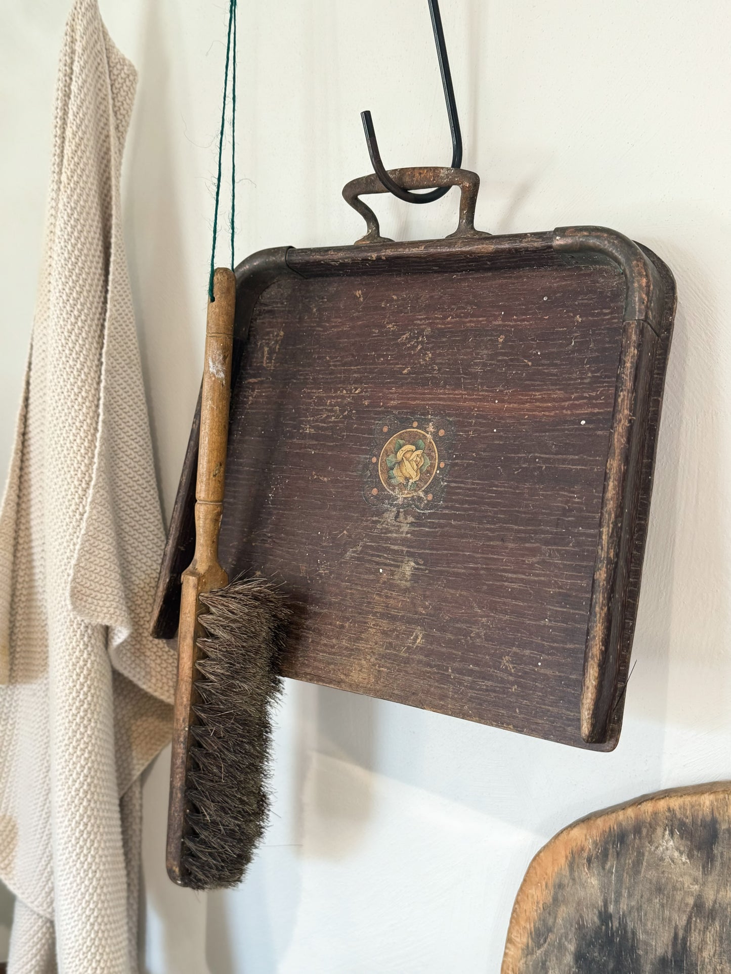 Antique Wooden Dust Pan & Brush With Rose Detail| Crumb Tray