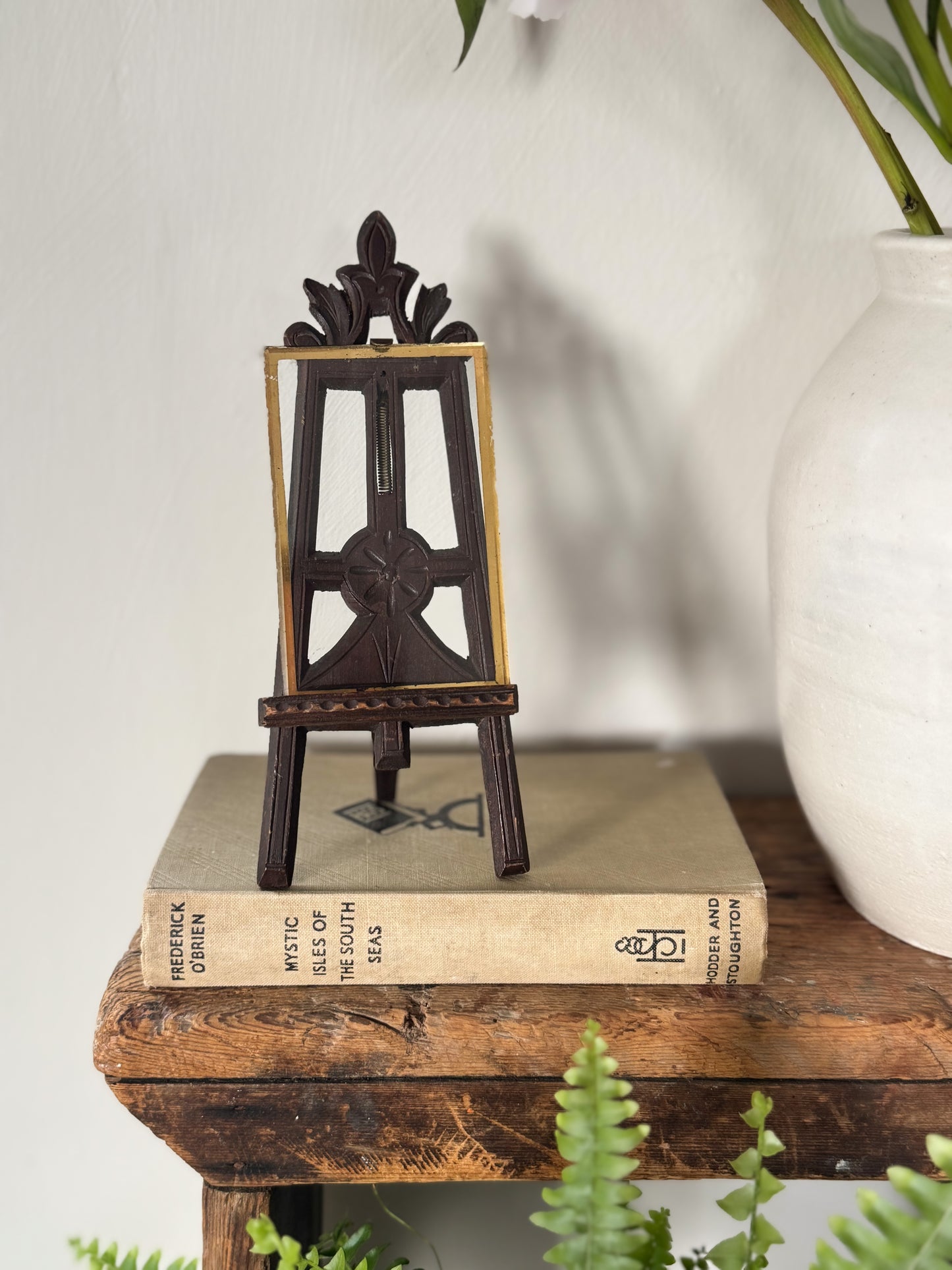 Antique Victorian/Edwardian Hand-Carved Tabletop Easel Photo Frame
