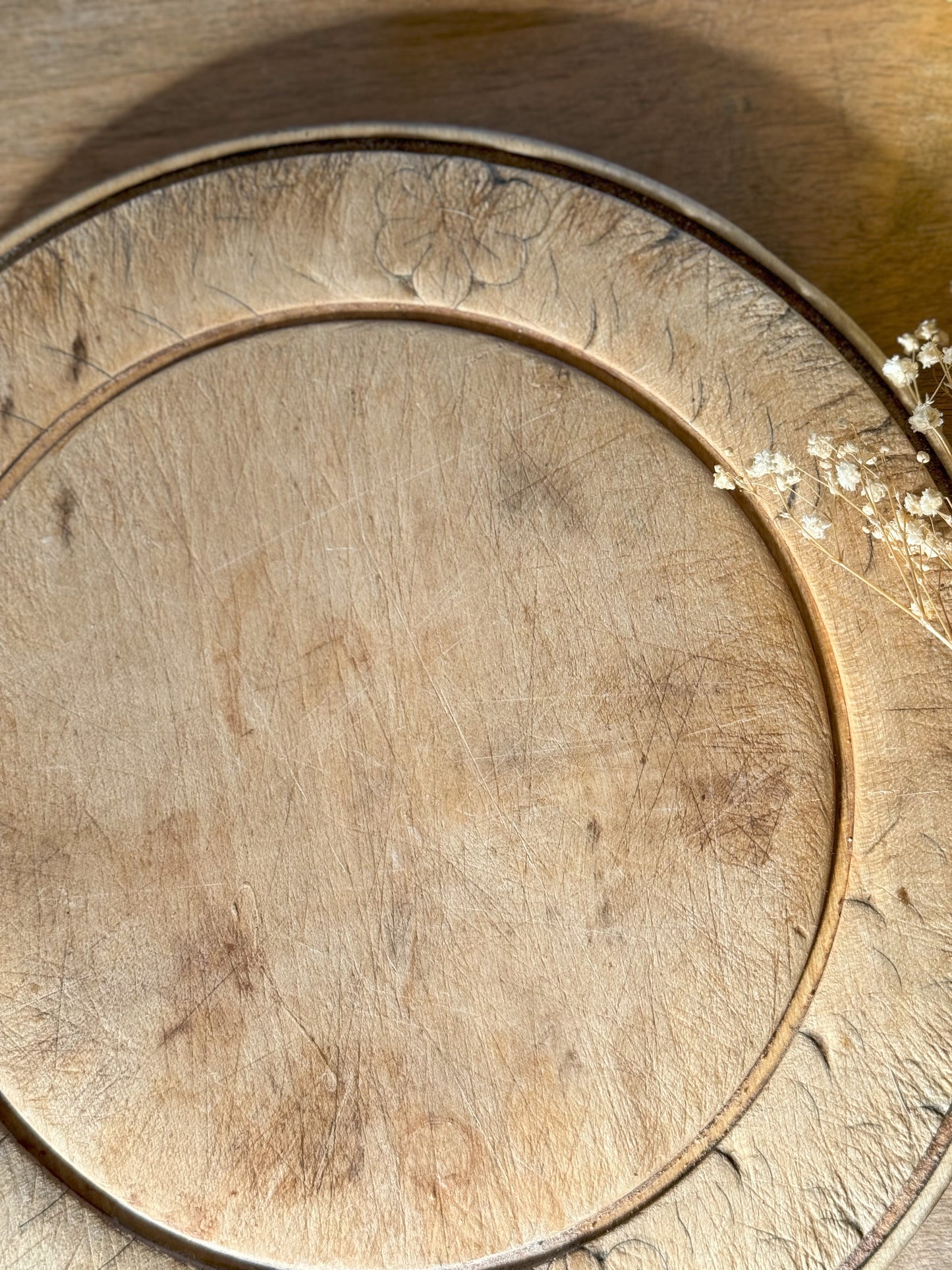 Antique Carved Sycamore Bread Board • Floral Design