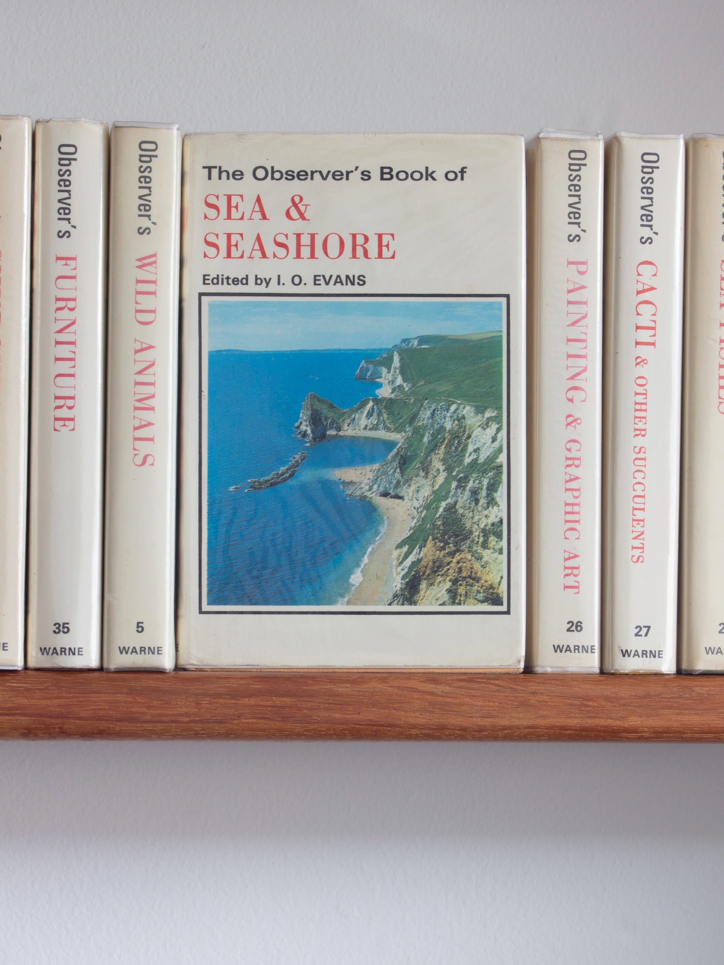 ‘Build Your Own’ Vintage Observer's Pocket Book Bundle - With Dust Jackets