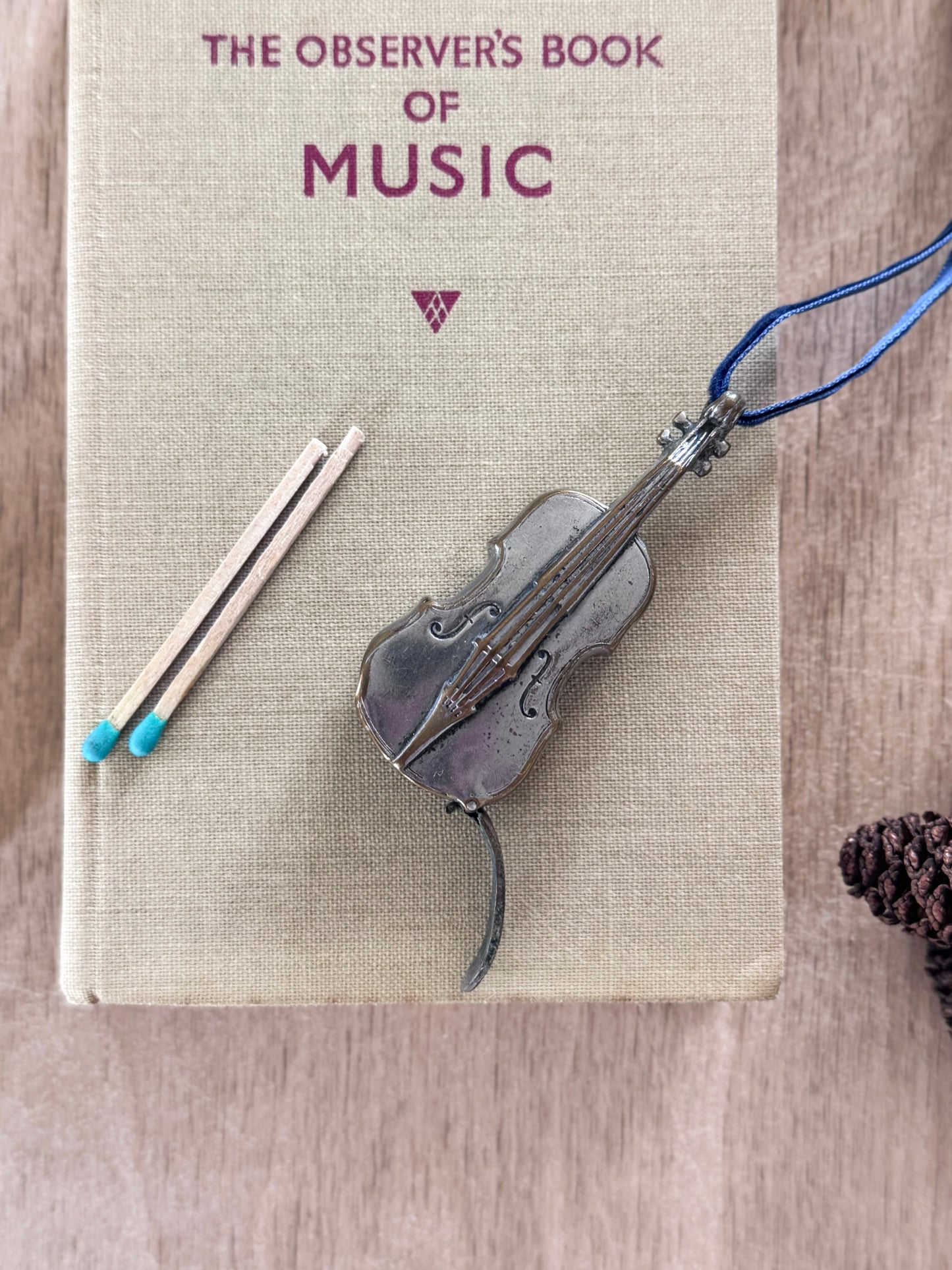 Antique Silver Plated Violin Vesta Case