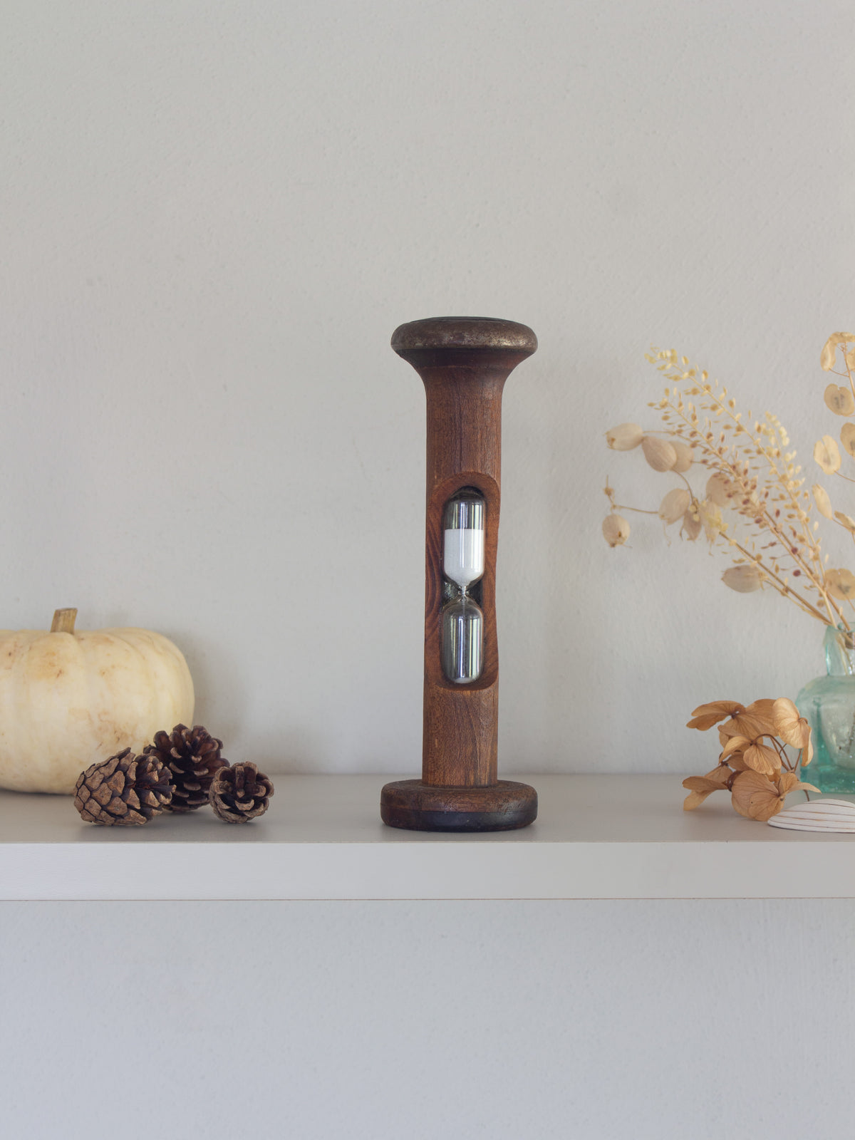 Vintage Handmade Wooden Cotton Reel Sand Timer • Egg Timer