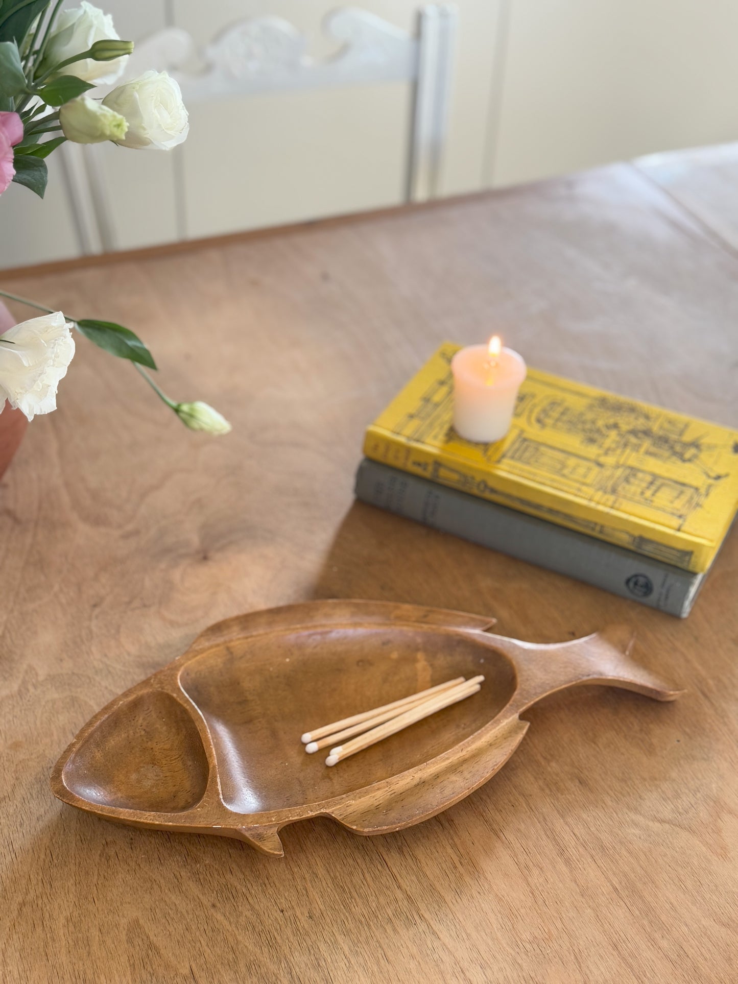 Vintage Handmade Monkey Pod Wooden Fish Shaped Dish