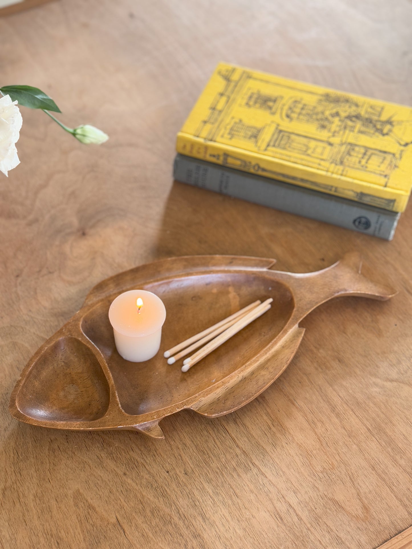 Vintage Handmade Monkey Pod Wooden Fish Shaped Dish
