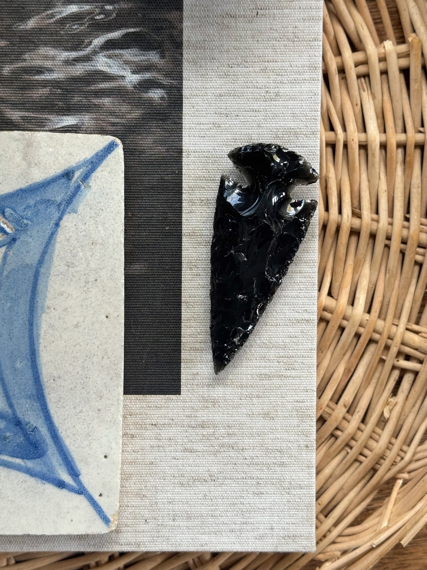 Hand-Carved Obsidian Arrowhead (Small)