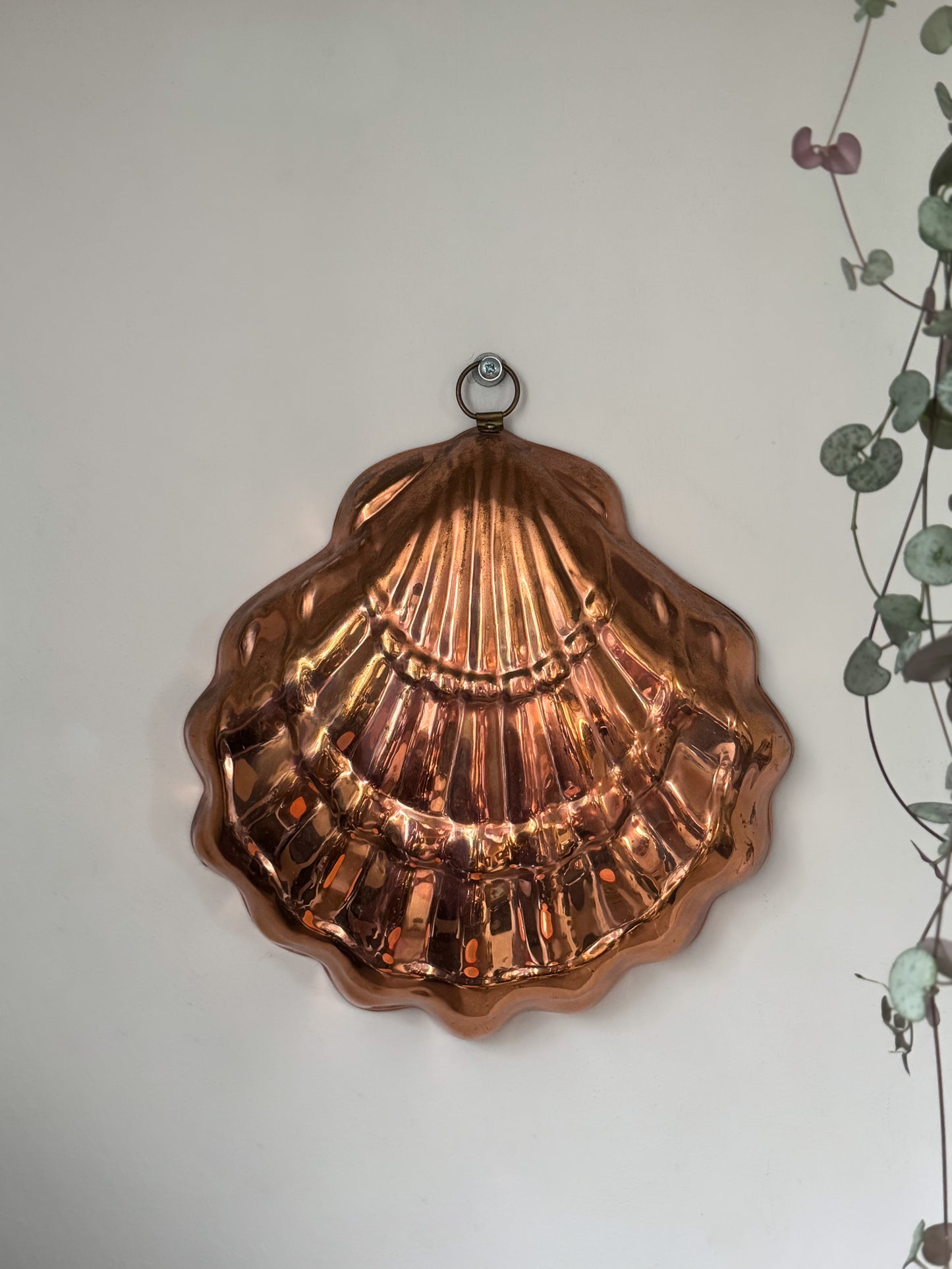 Vintage Midcentury Large Copper Shell Jelly Mould