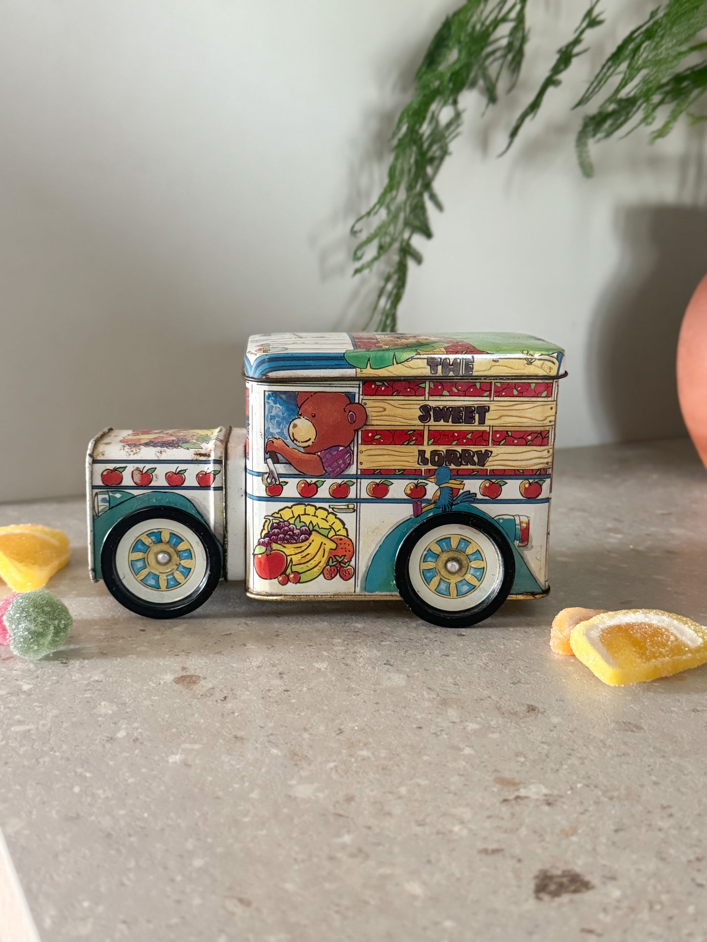 Vintage ‘The Sweet Lorry’ Tin