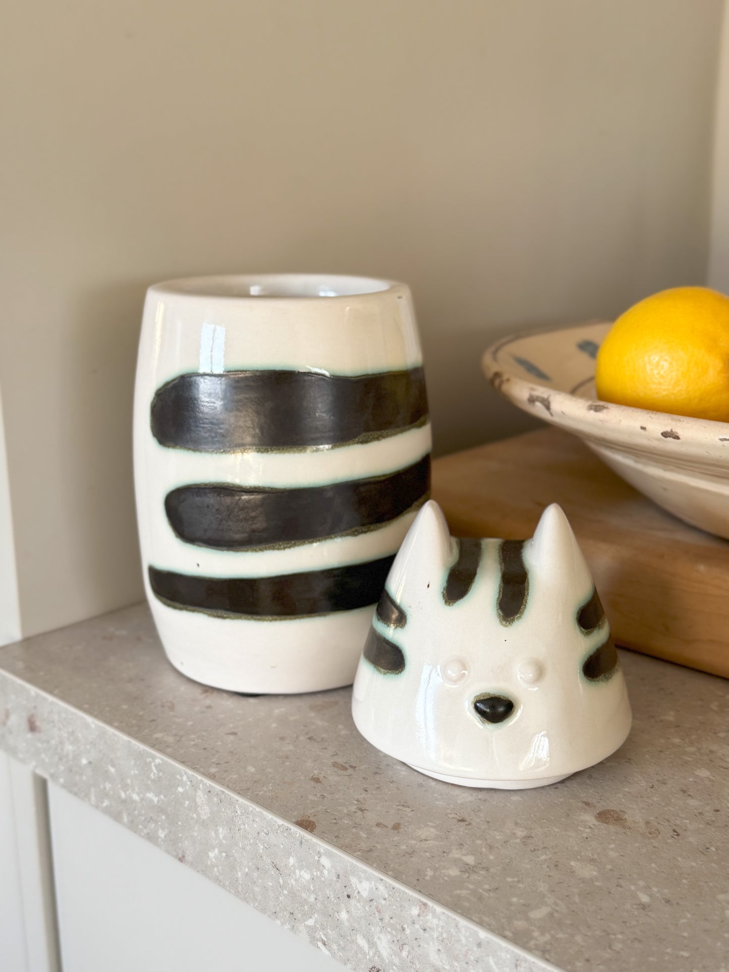 Vintage Unique Handmade Studio Pottery Cat Biscuit Jar