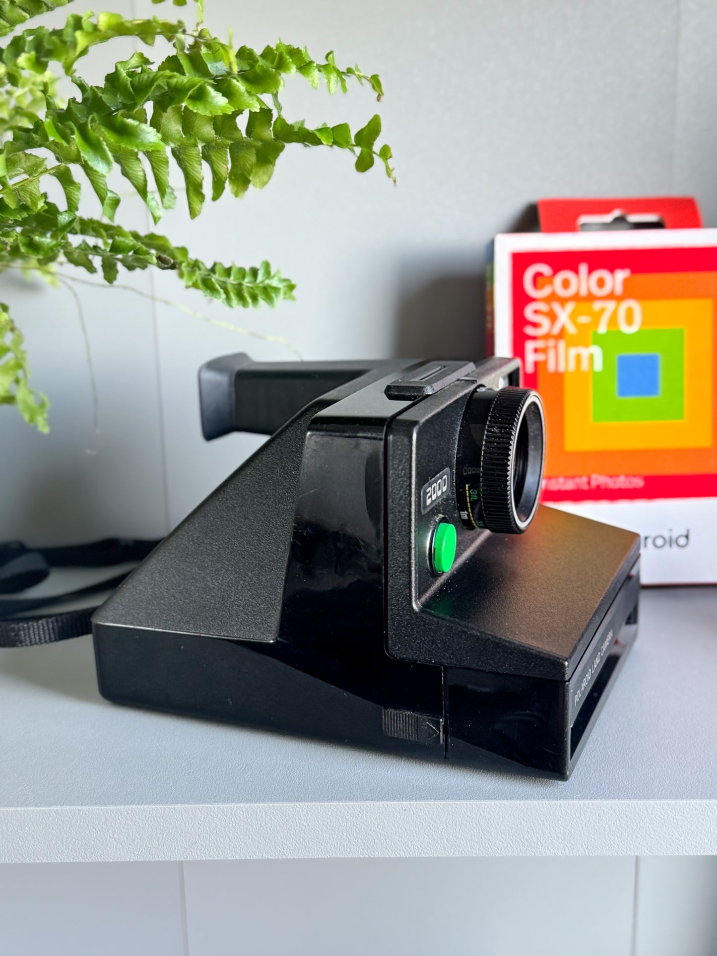 Vintage 1970s Polaroid SX-70 2000 Land Camera • Working & Fully Tested • Comes With Film