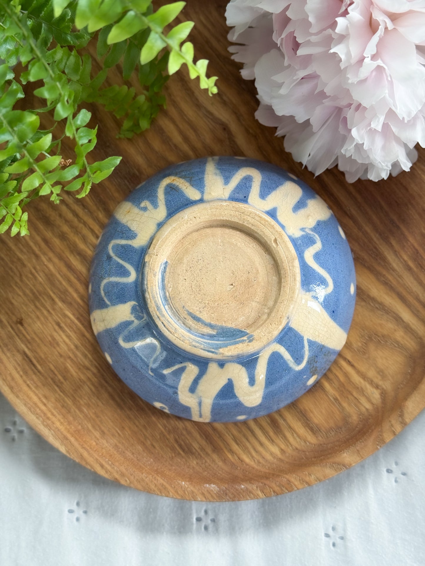 Antique Blue & Cream English Slipware Bowl