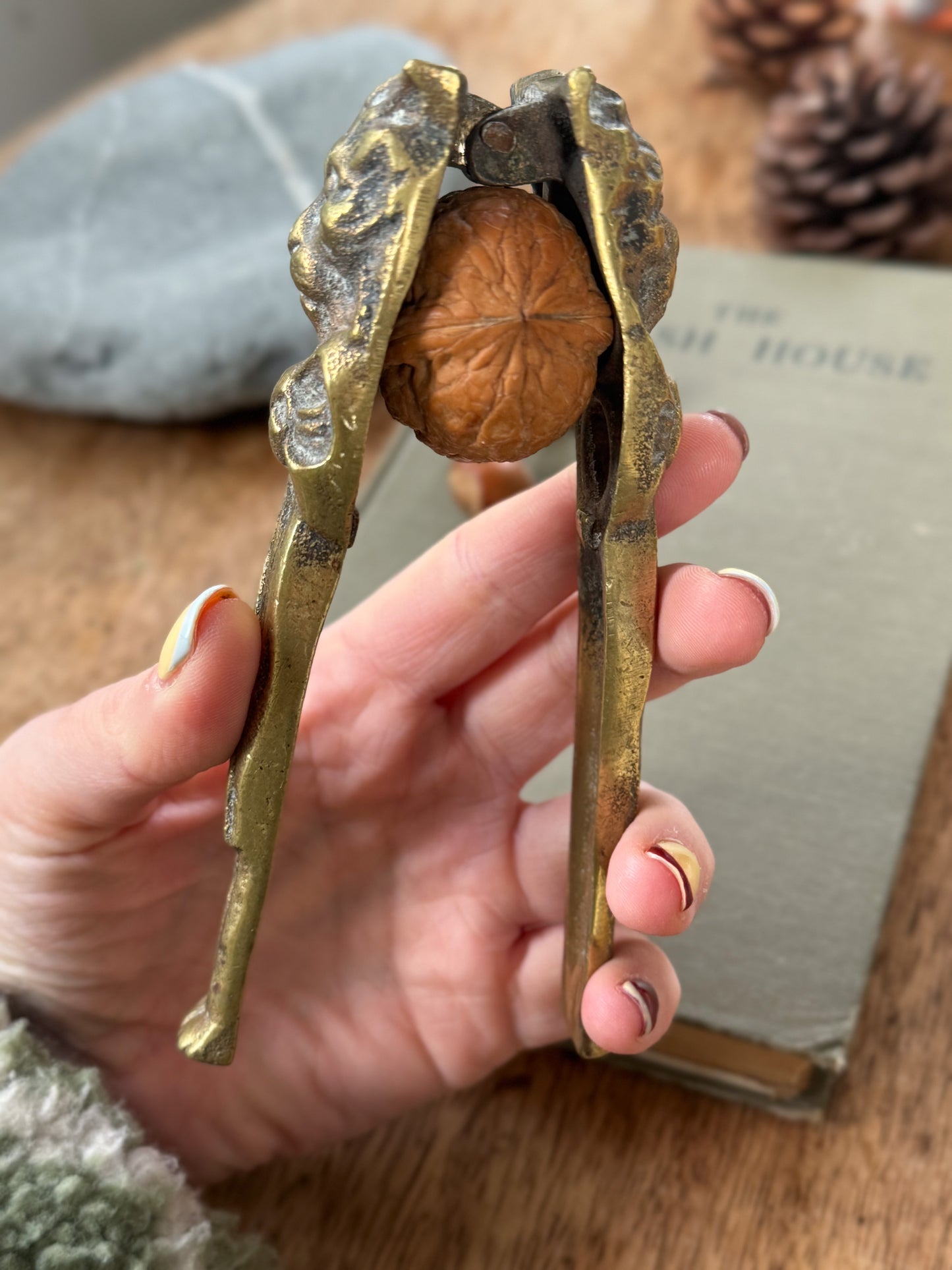 Antique Solid Brass Cat Nutcracker with Bow Tie