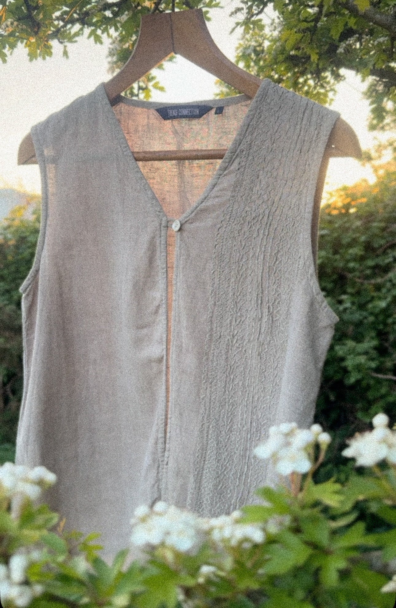 Vintage Late 1990s French Connection Linen-Blend Embroidered Top – Size L