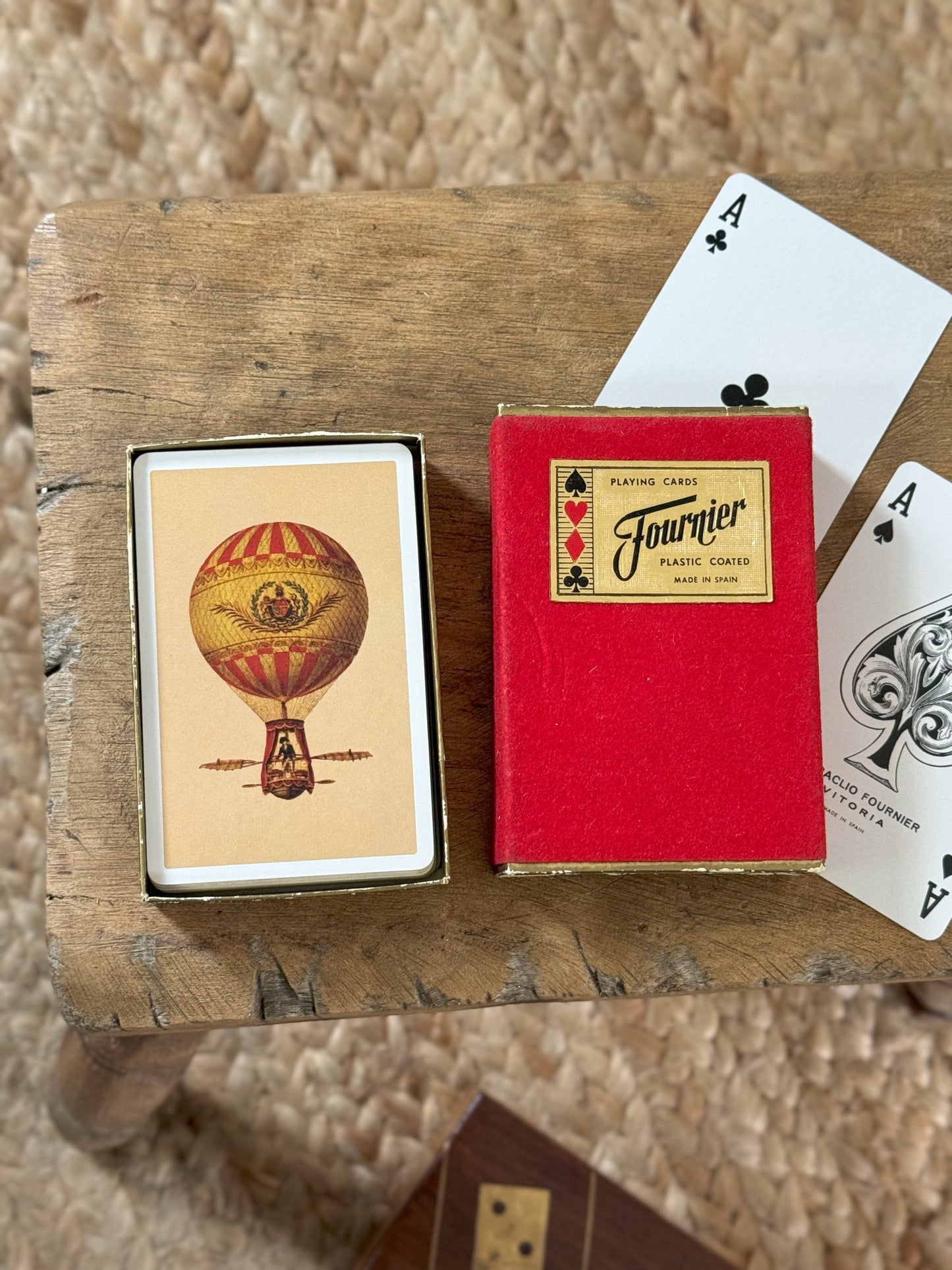Vintage Fournier Vitoria Plastic Coated Playing Cards • Made in Spain