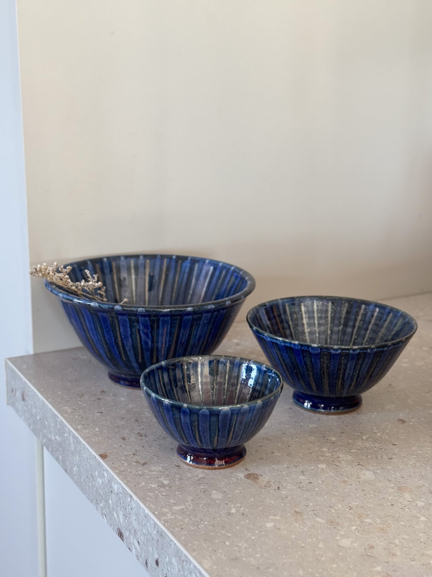 Set of 3 Vintage Studio Pottery Nesting Bowls by Robert Goldsmith, Selborne Pottery
