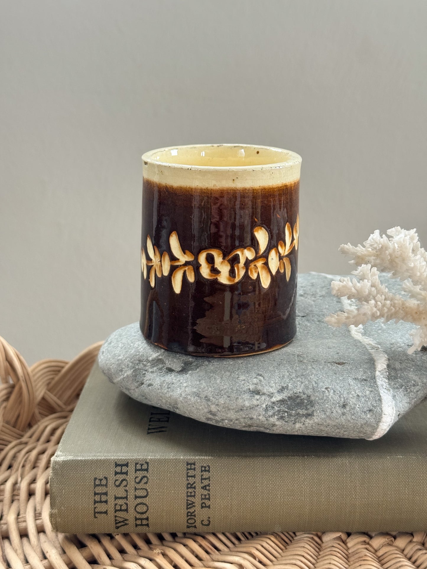 Antique Slipware Cup with Hand-Trailed Floral Decoration - Traditional British Earthenware, Rich Treacle Glaze, Early 20th Century