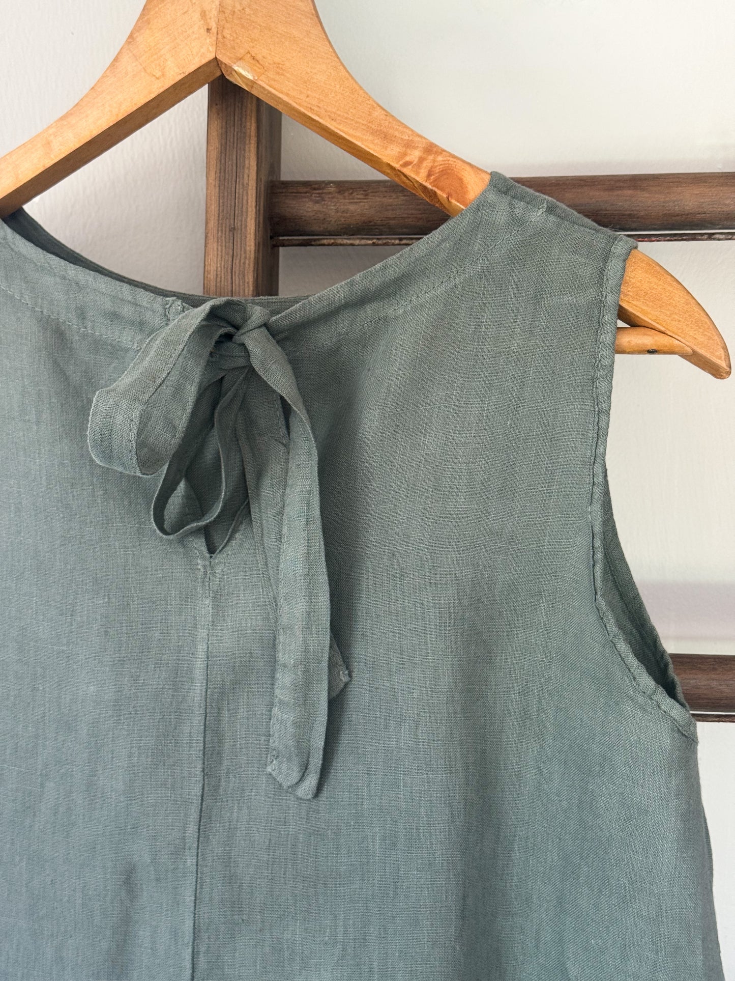 Vintage Olive Linen Tie-Back Top , Made in Italy, 100% Linen, Size M-L