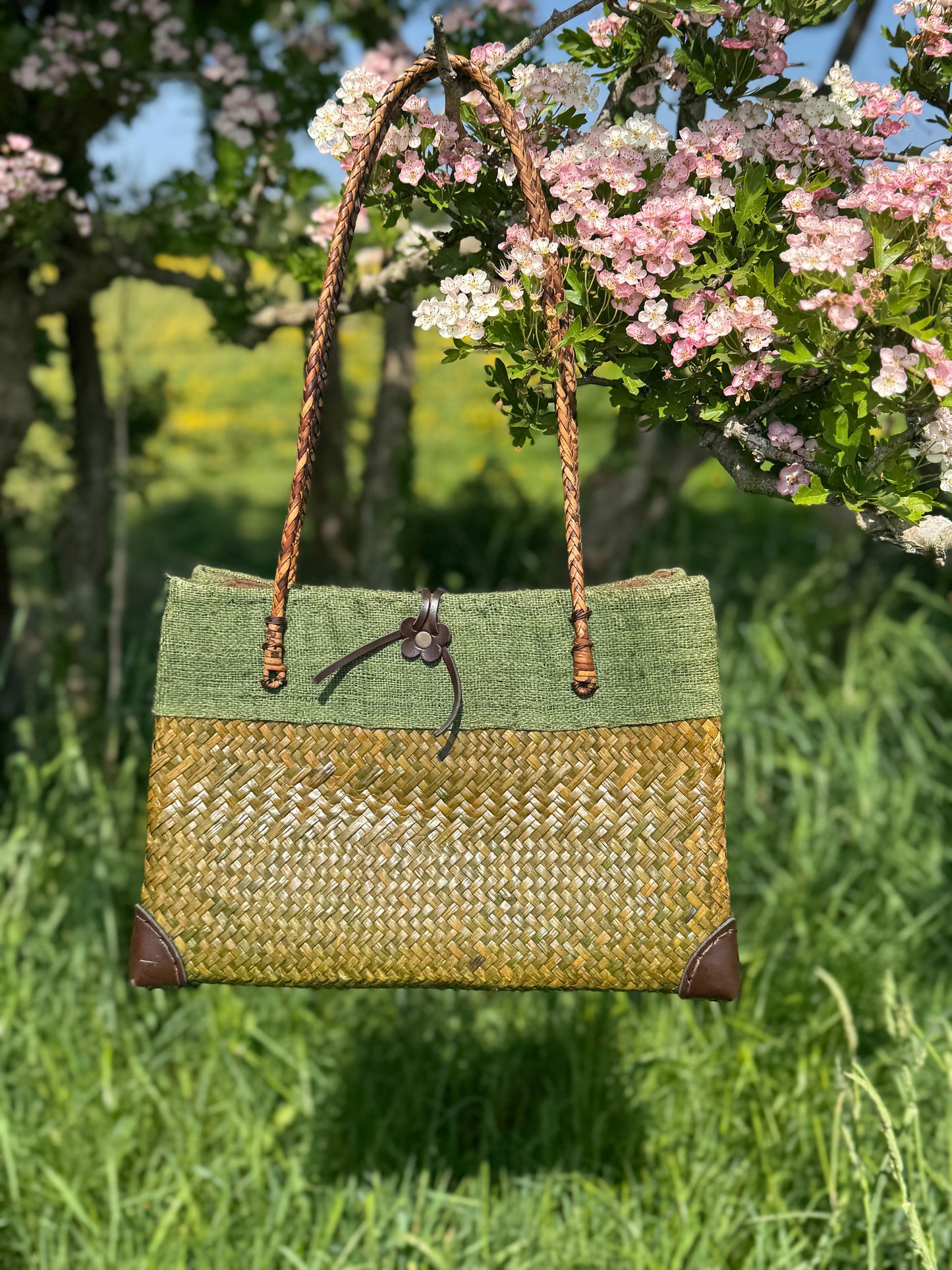Vintage Bulrush & Hemp Shoulder Bag | Made in Thailand