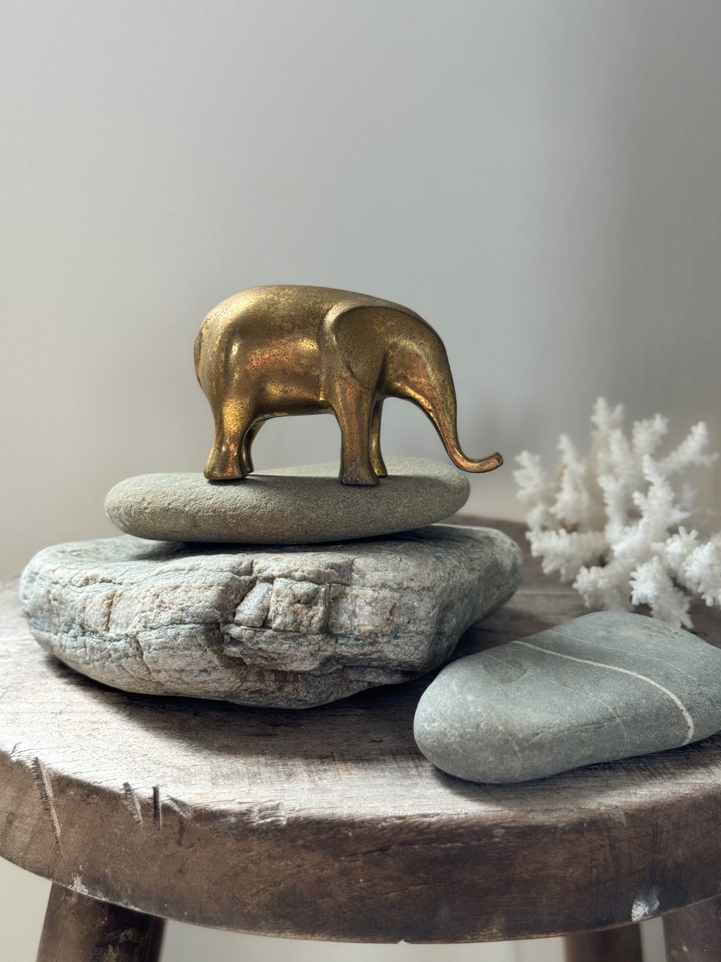 Vintage Brass Elephant Sculpture / Paperweight