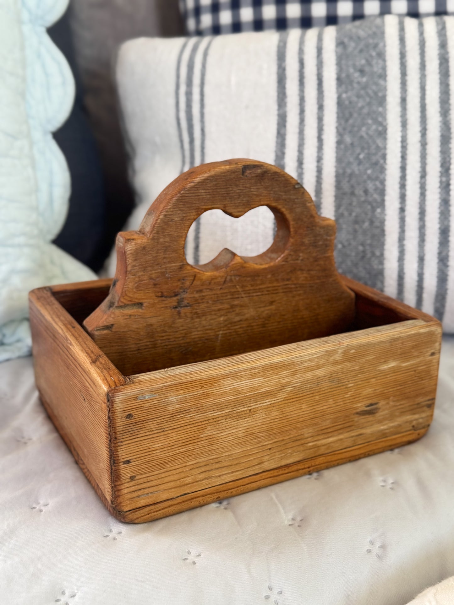 Handmade Vintage Wooden Trug with Scalloped Handle