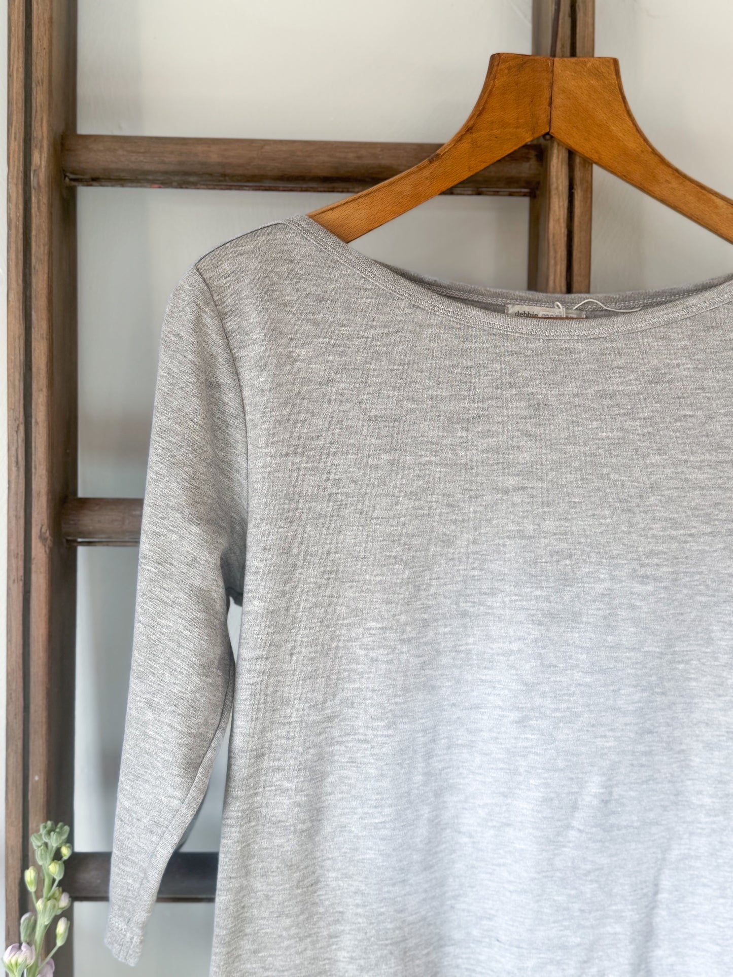 Vintage 100% Cotton Soft Grey Top — Debbie Morgan, Size S/M