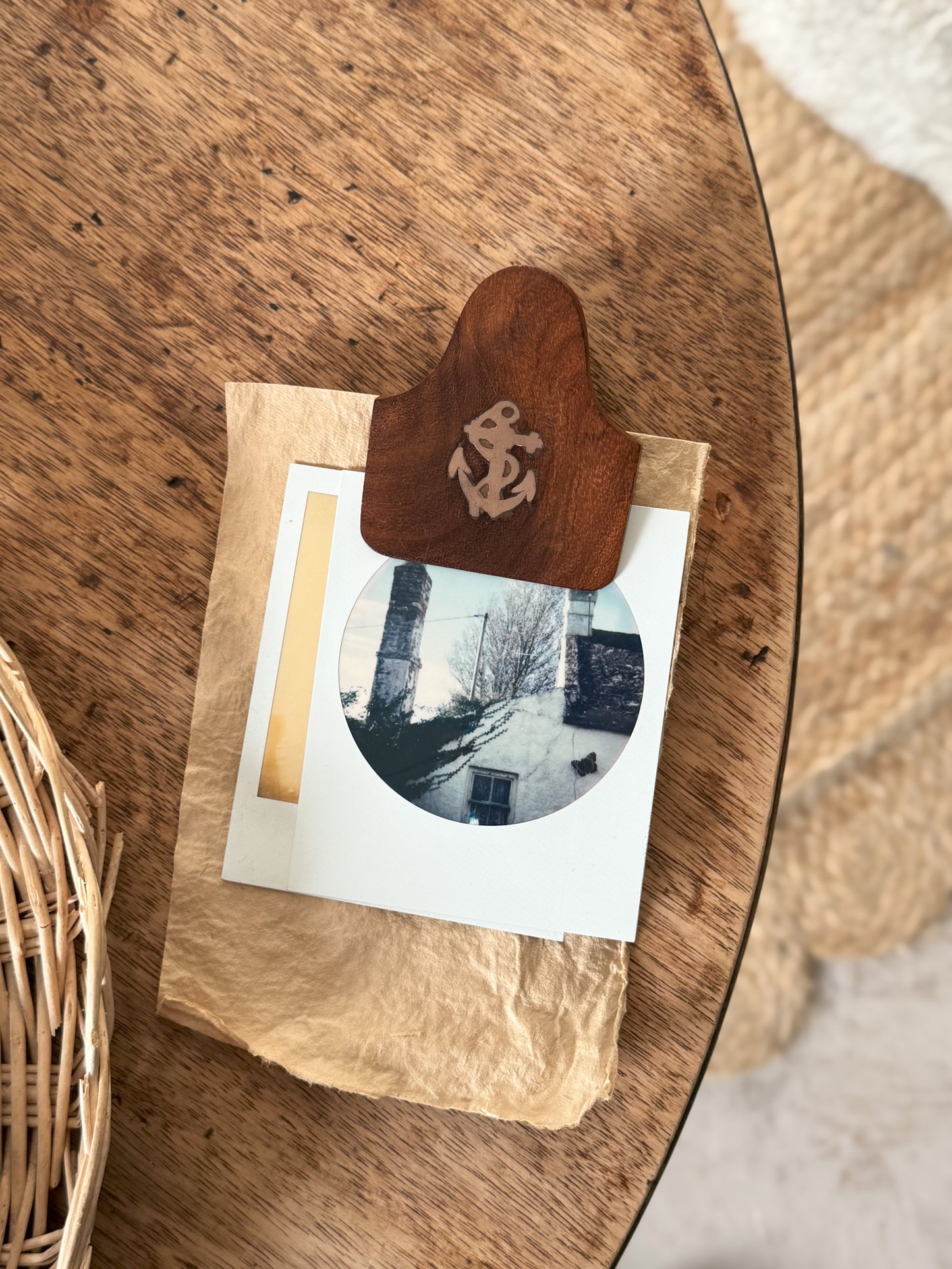 Vintage Wood & Brass Inlaid Anchor Letter Clip